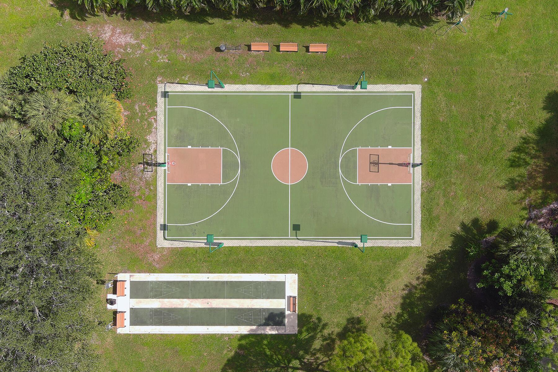 ISLAND OF RIVER BRIDGE - Residential