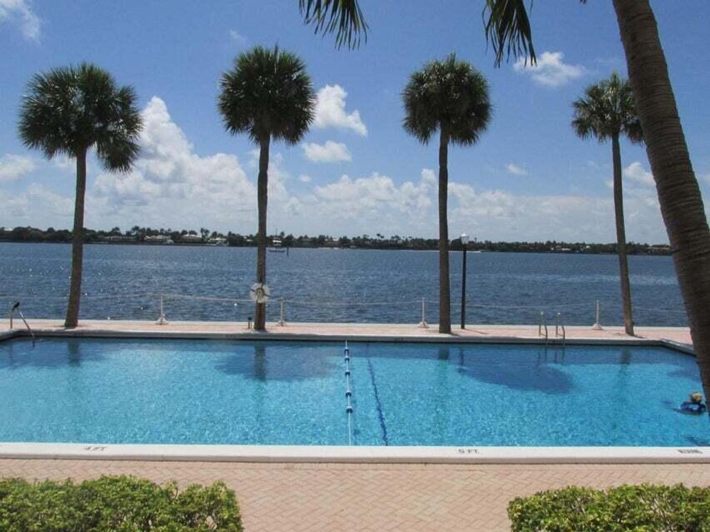 Photo of 2600 N Flagler Drive #1001 P House, West Palm Beach, FL 33407 (MLS # R11044055)