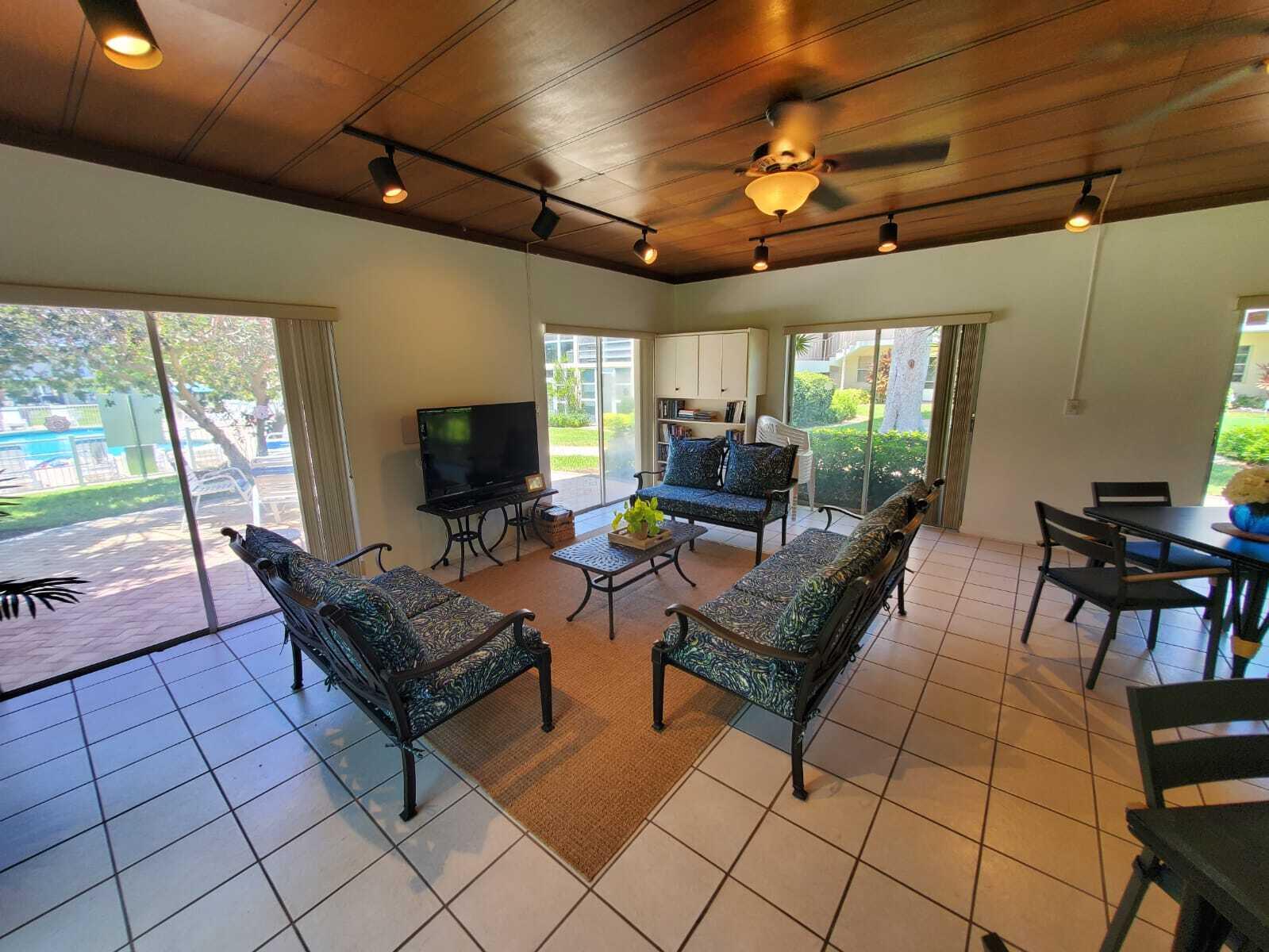 LEISURE GARDENS CONDO - Residential