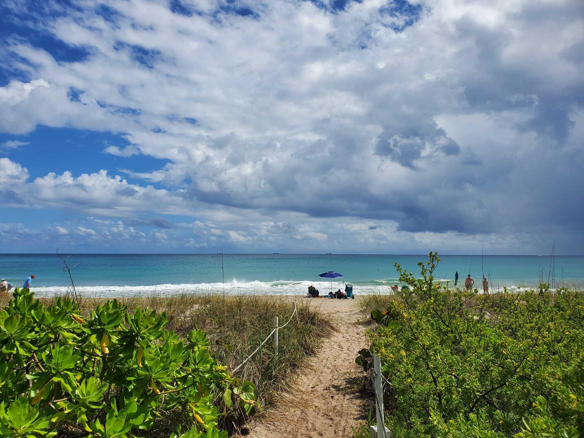 LEISURE GARDENS CONDO - Residential