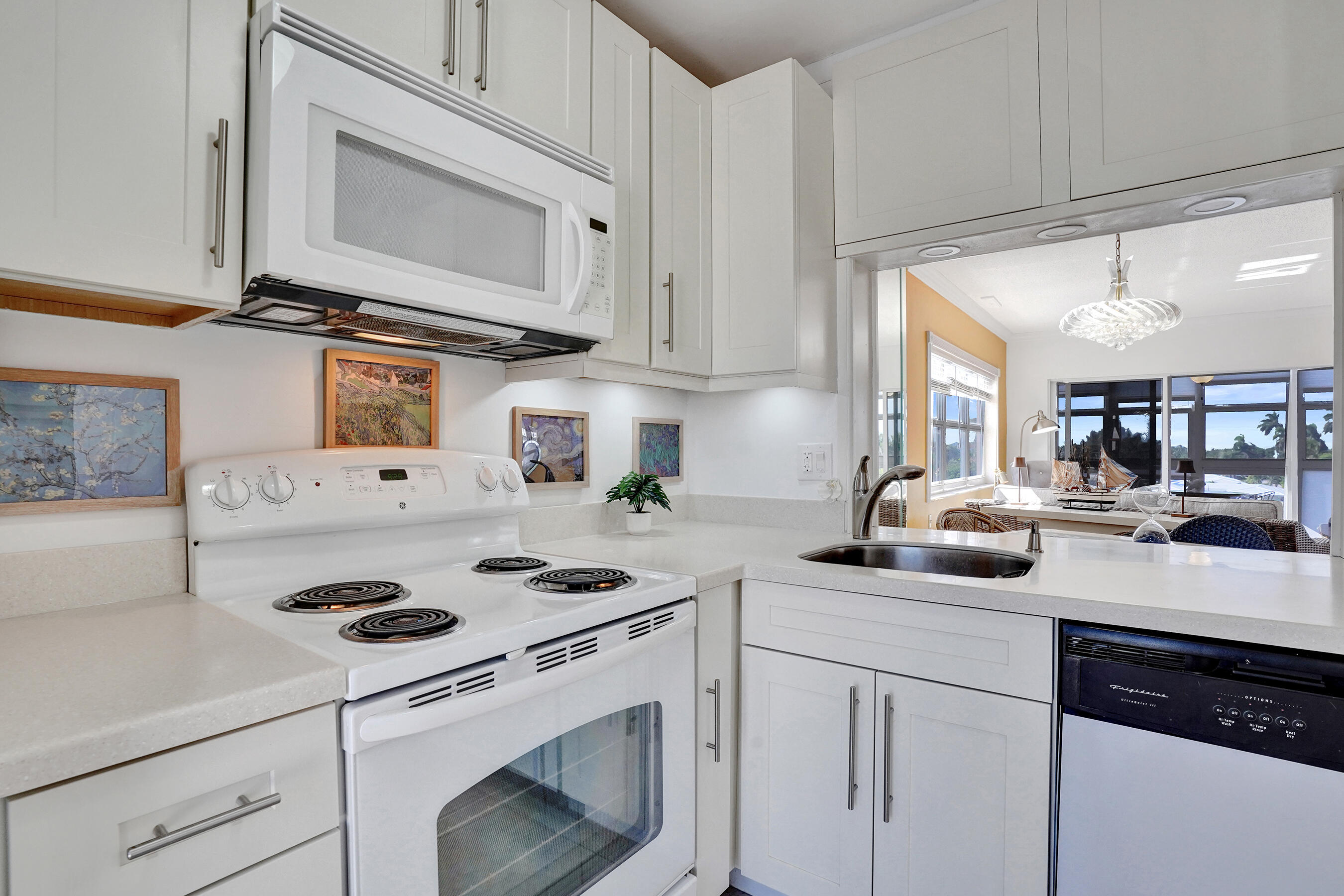 LEISURE GARDENS CONDO - Residential