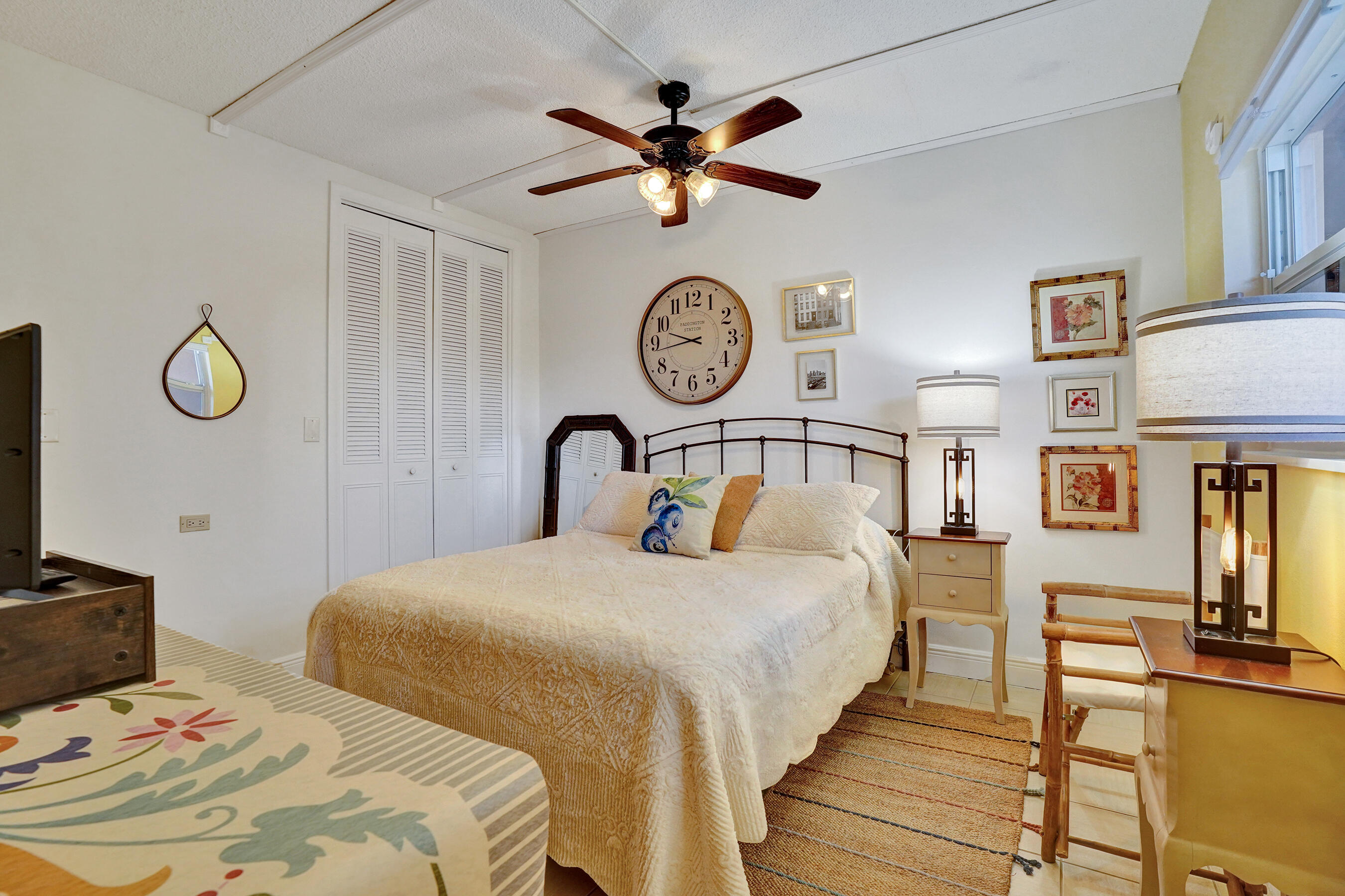 LEISURE GARDENS CONDO - Residential