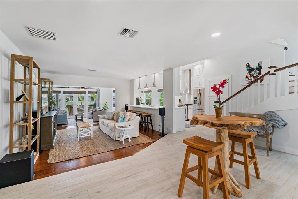 NORTH PALM BEACH VILLAGE - Residential