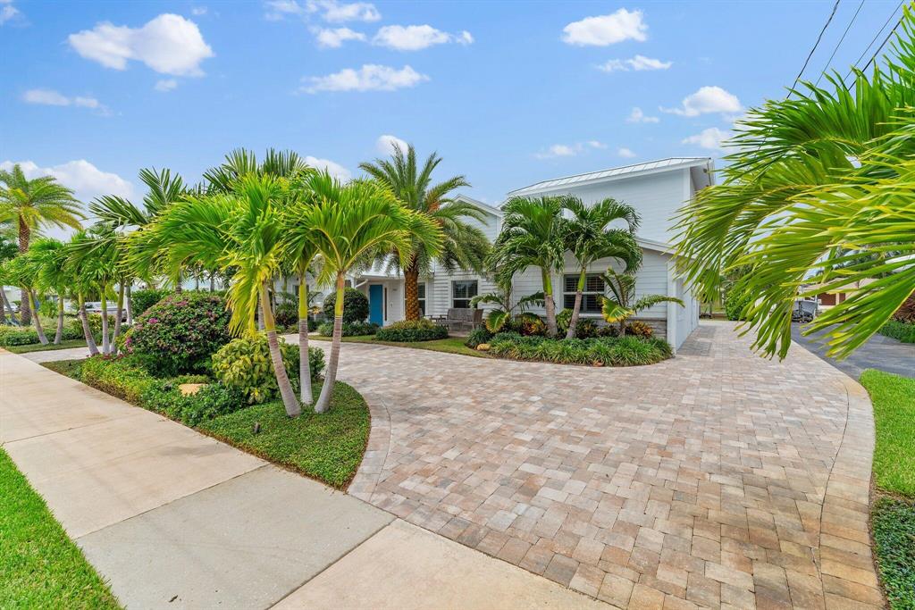 NORTH PALM BEACH VILLAGE - Residential
