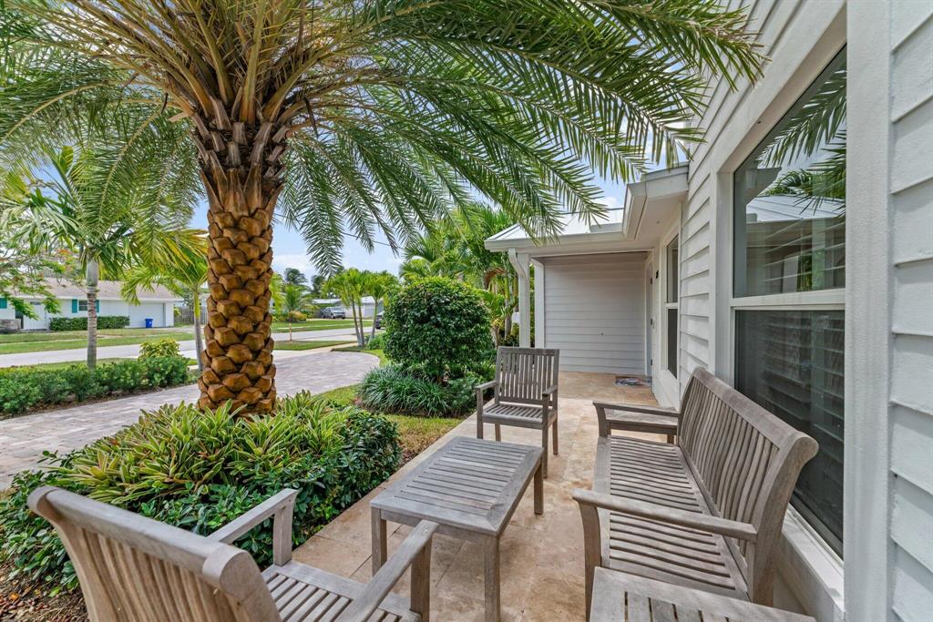 NORTH PALM BEACH VILLAGE - Residential