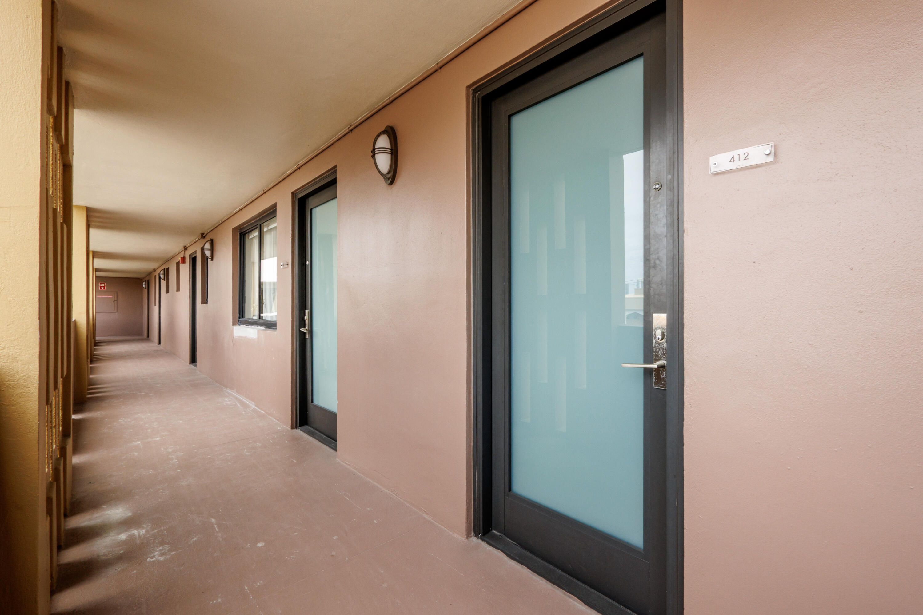 YACHT CLUB CONDO (THE) - Residential