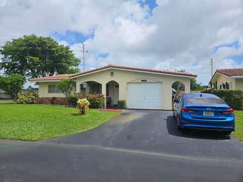 Photo of 4460 NW 13th Avenue, Deerfield Beach, FL 33064 (MLS # B26013900)