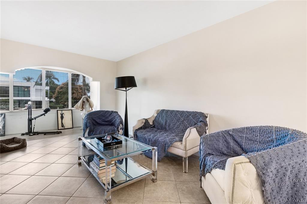 Island House East - Residential