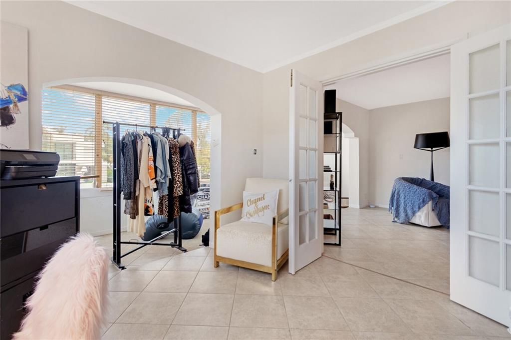 Island House East - Residential