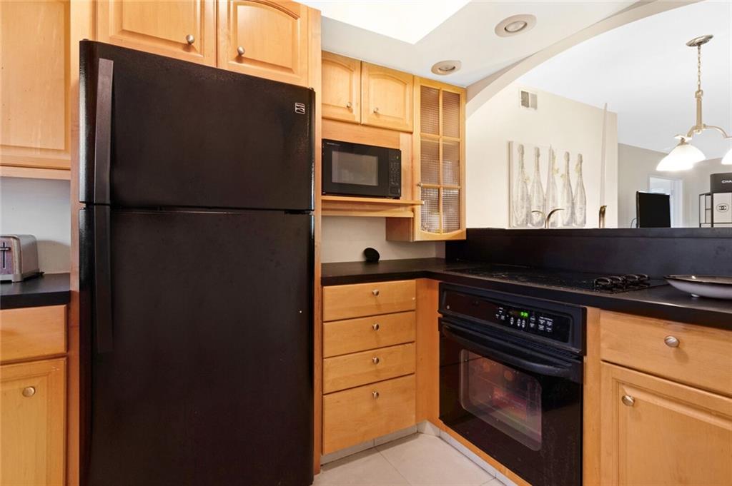 Island House East - Residential