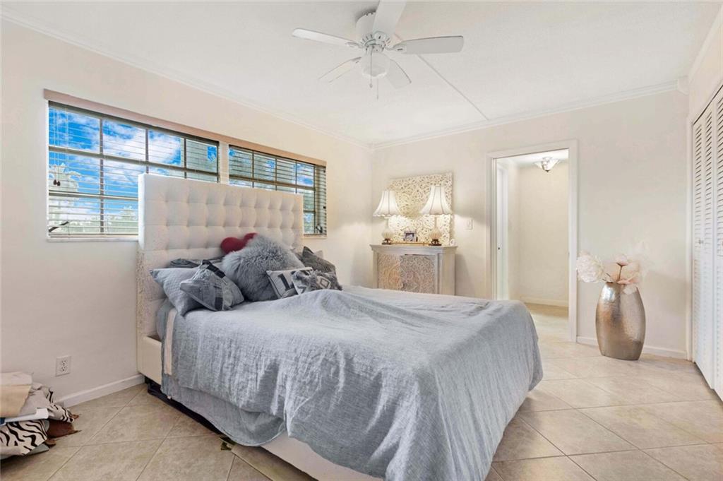 Island House East - Residential