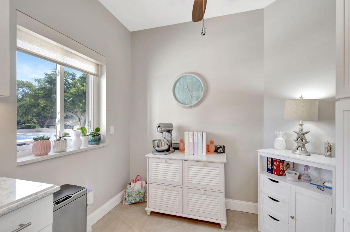 MARINA AT TWELVE OAKS CONDO - Residential