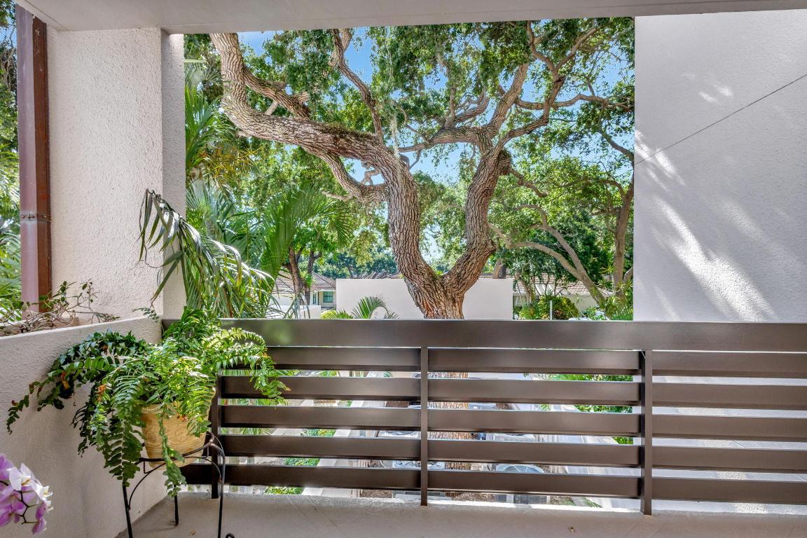 MARINA AT TWELVE OAKS CONDO - Residential