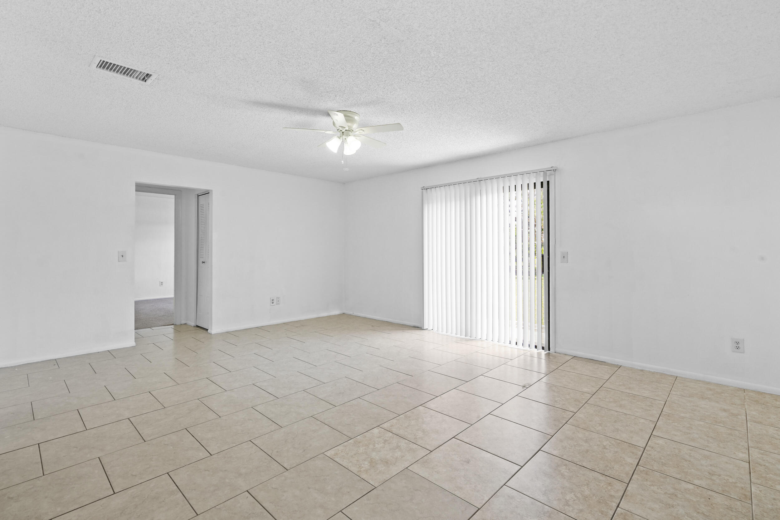 PORT ST LUCIE SECTION 27 - Residential
