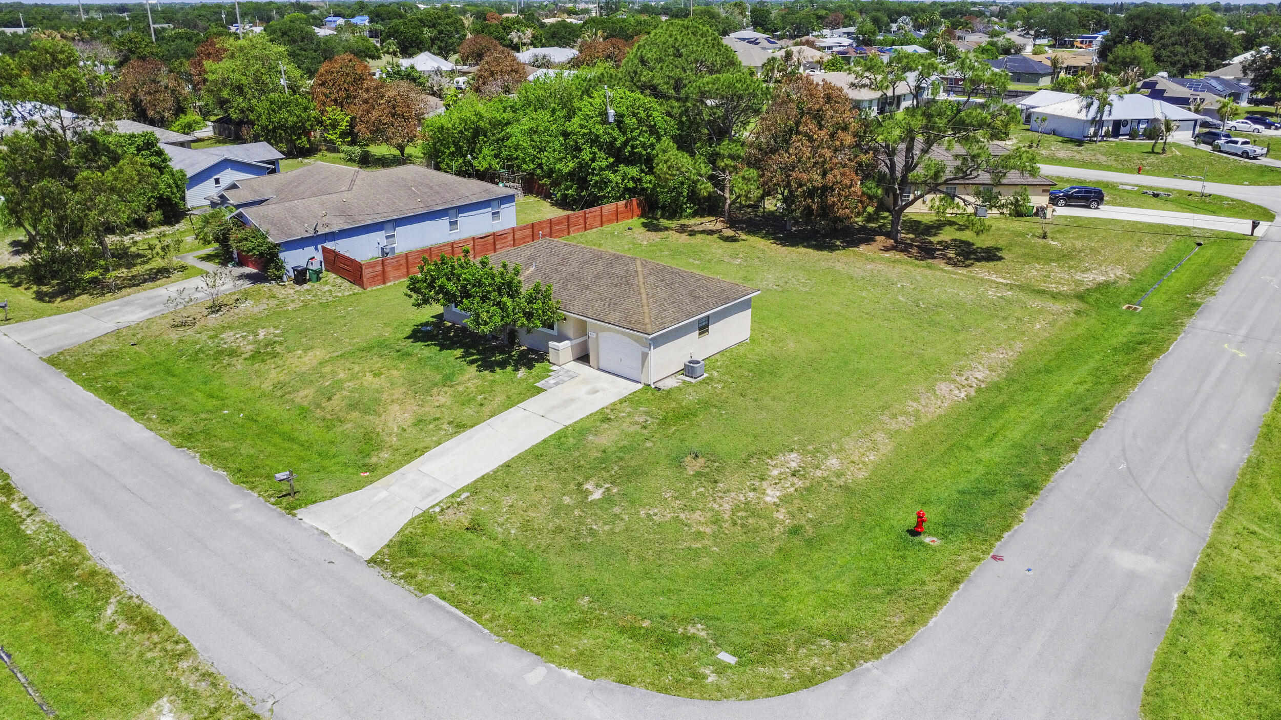 PORT ST LUCIE SECTION 27 - Residential