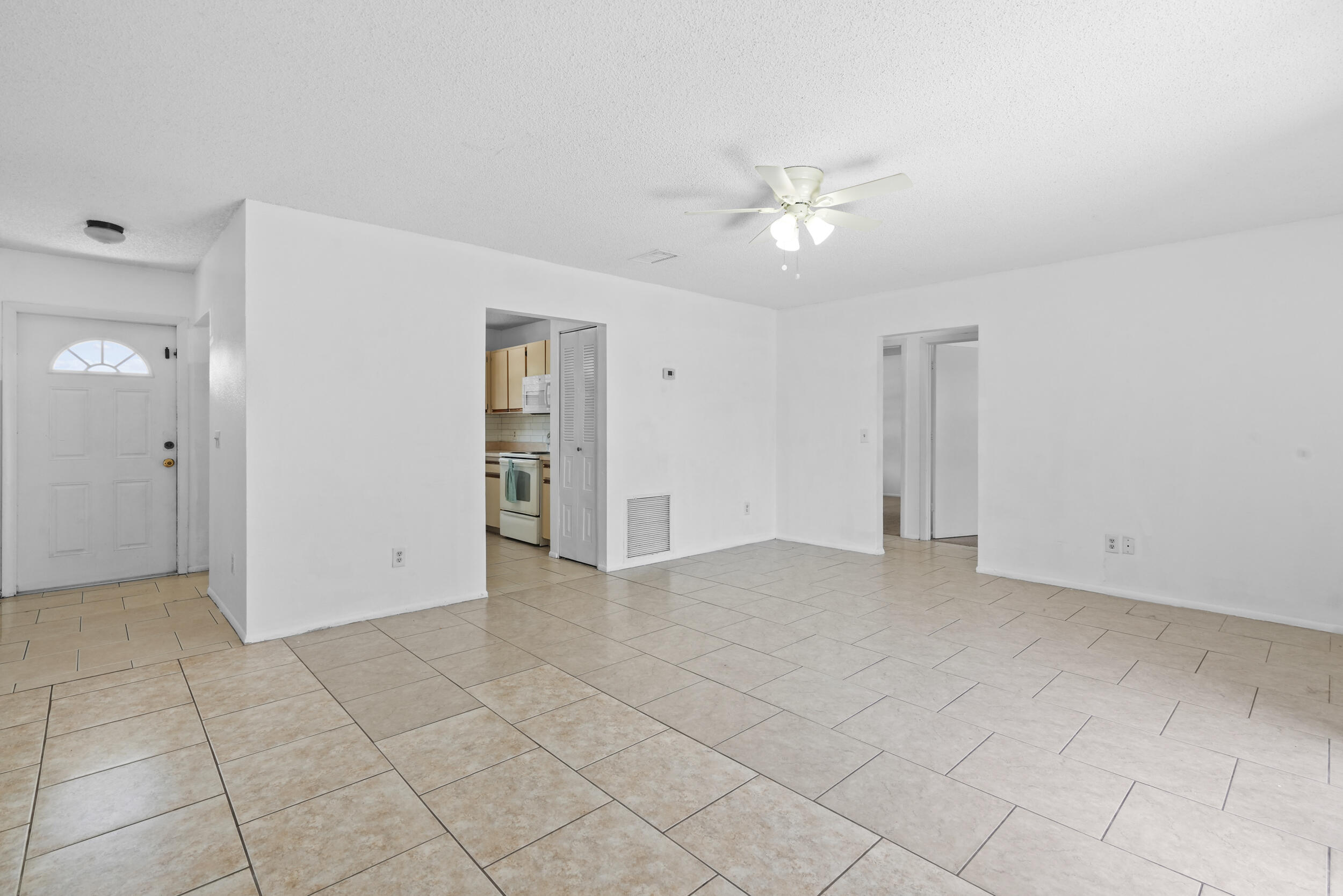 PORT ST LUCIE SECTION 27 - Residential