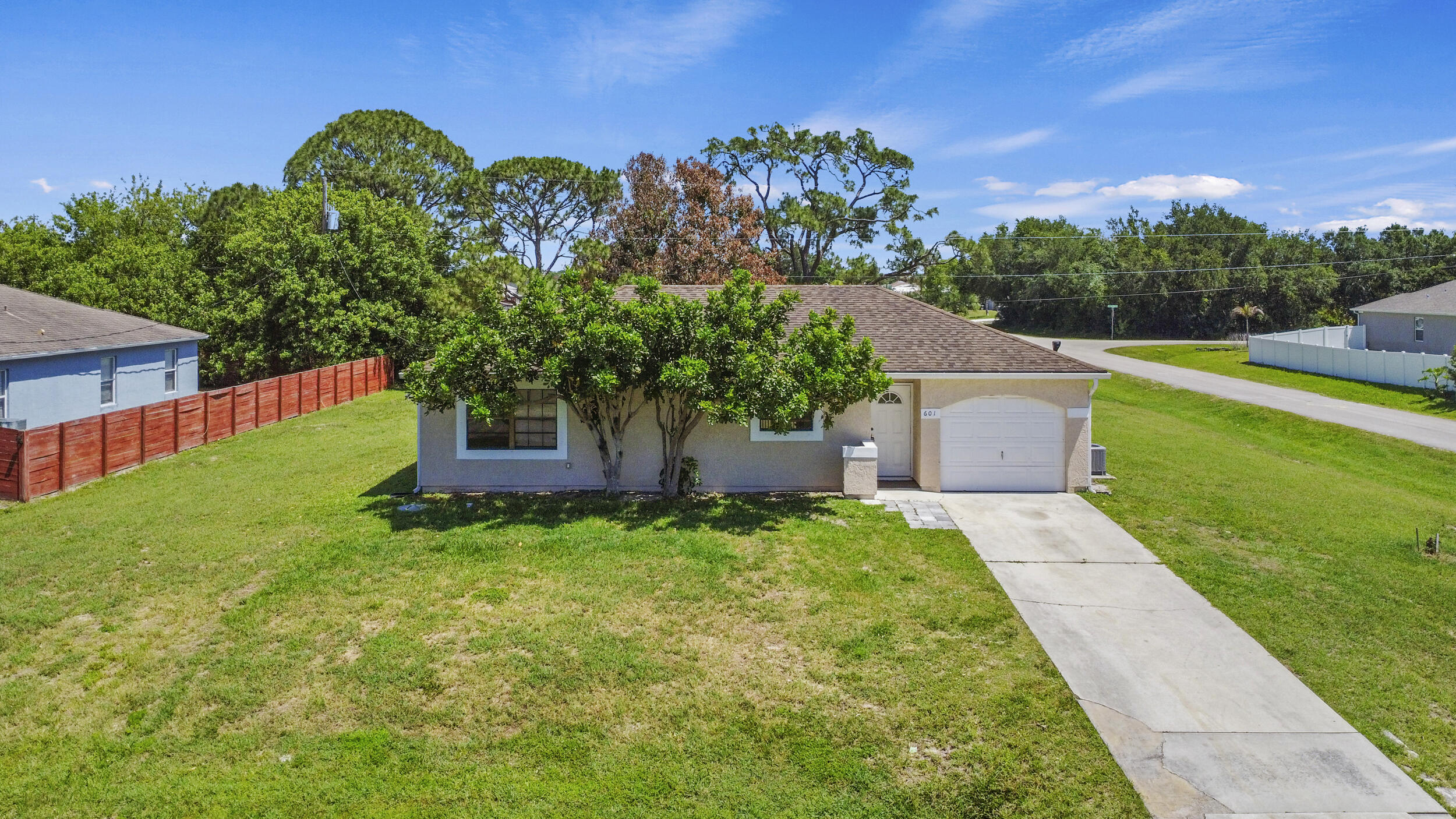 PORT ST LUCIE SECTION 27 - Residential