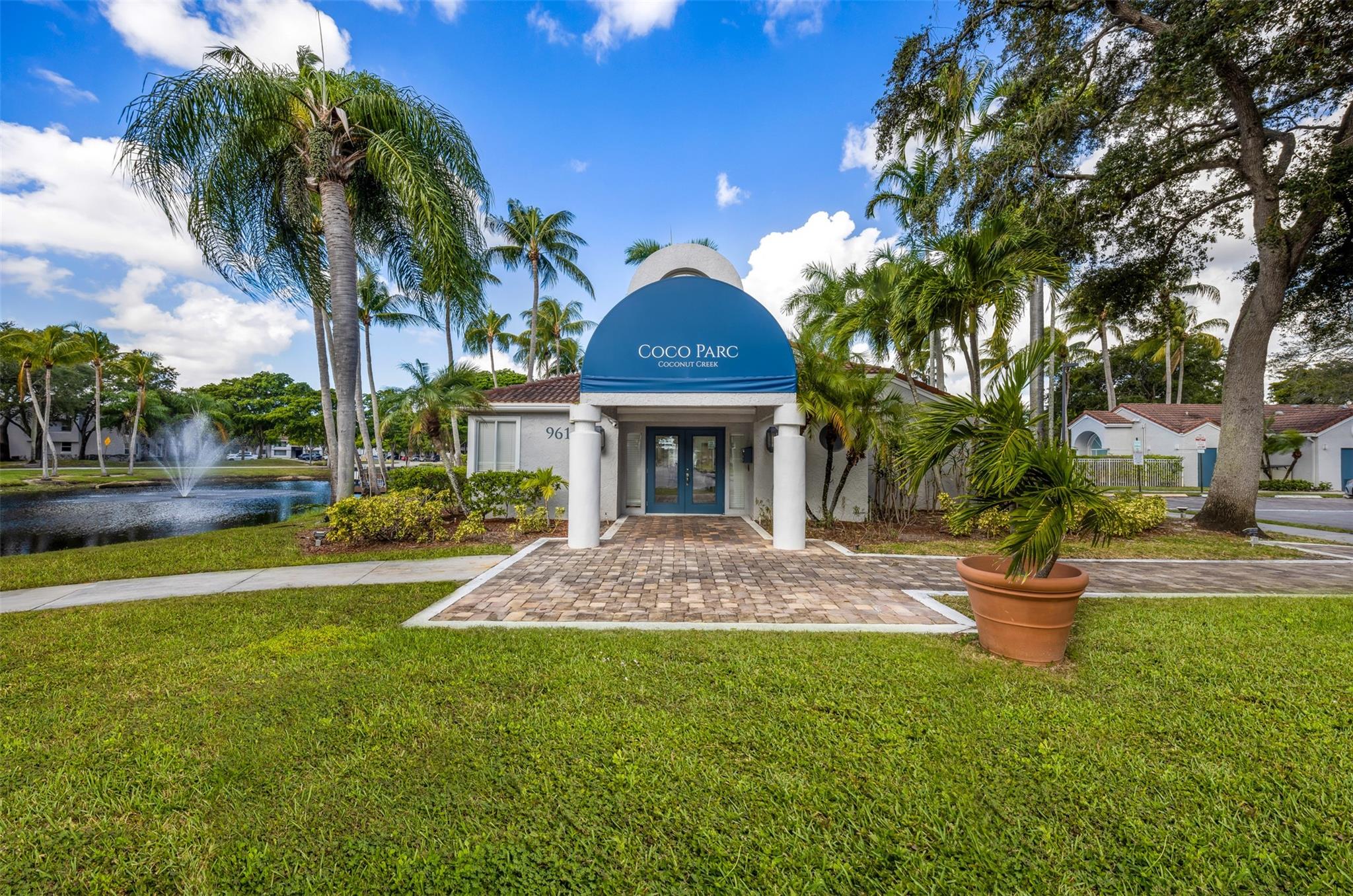 Coco Parc Condo - Residential Lease