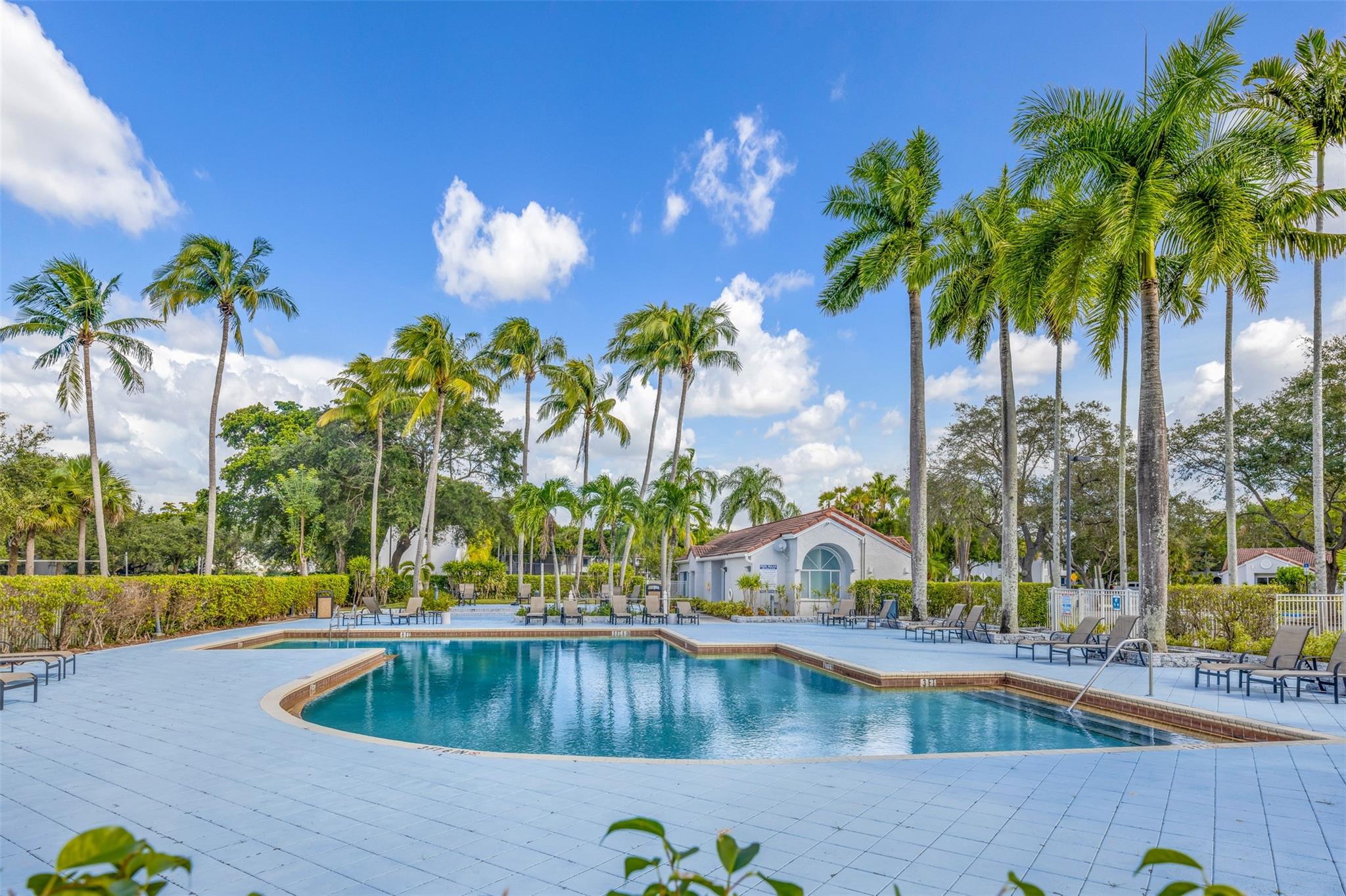 Coco Parc Condo - Residential Lease