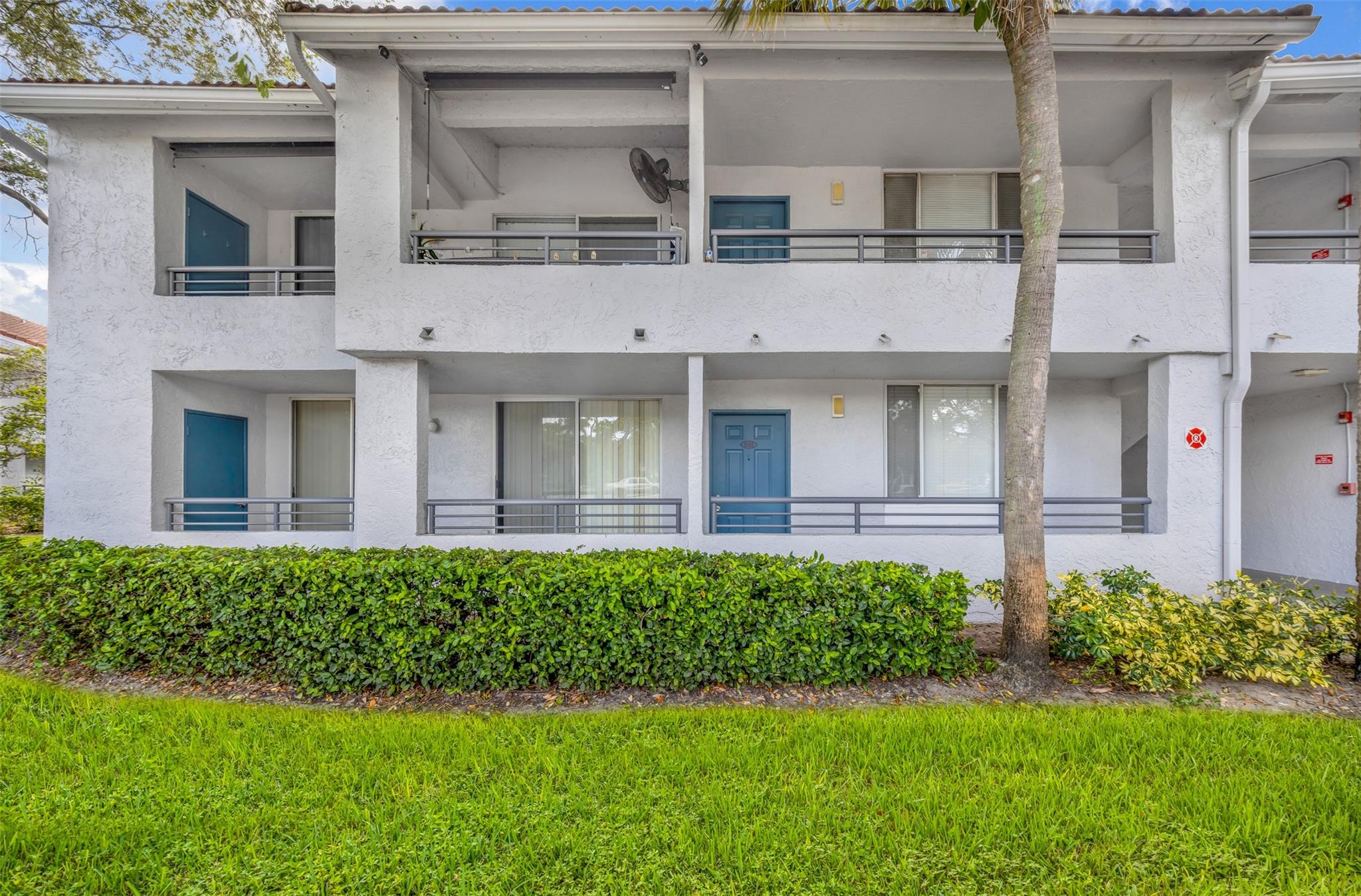 Coco Parc Condo - Residential Lease