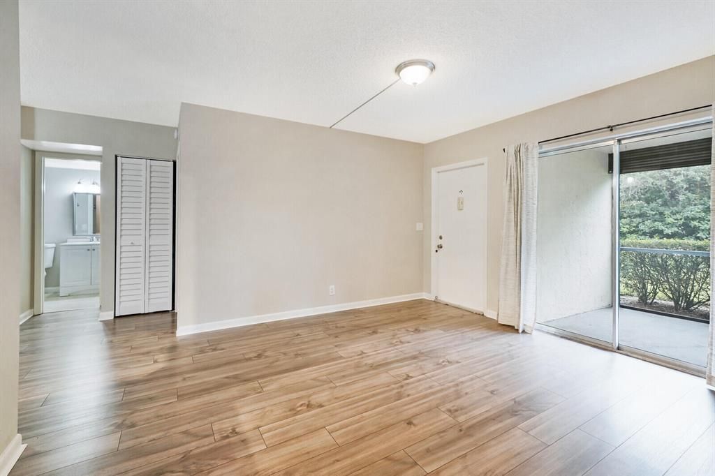 Photo of 6258 Chasewood Drive #C, Jupiter, FL 33458 (MLS # R10763390)