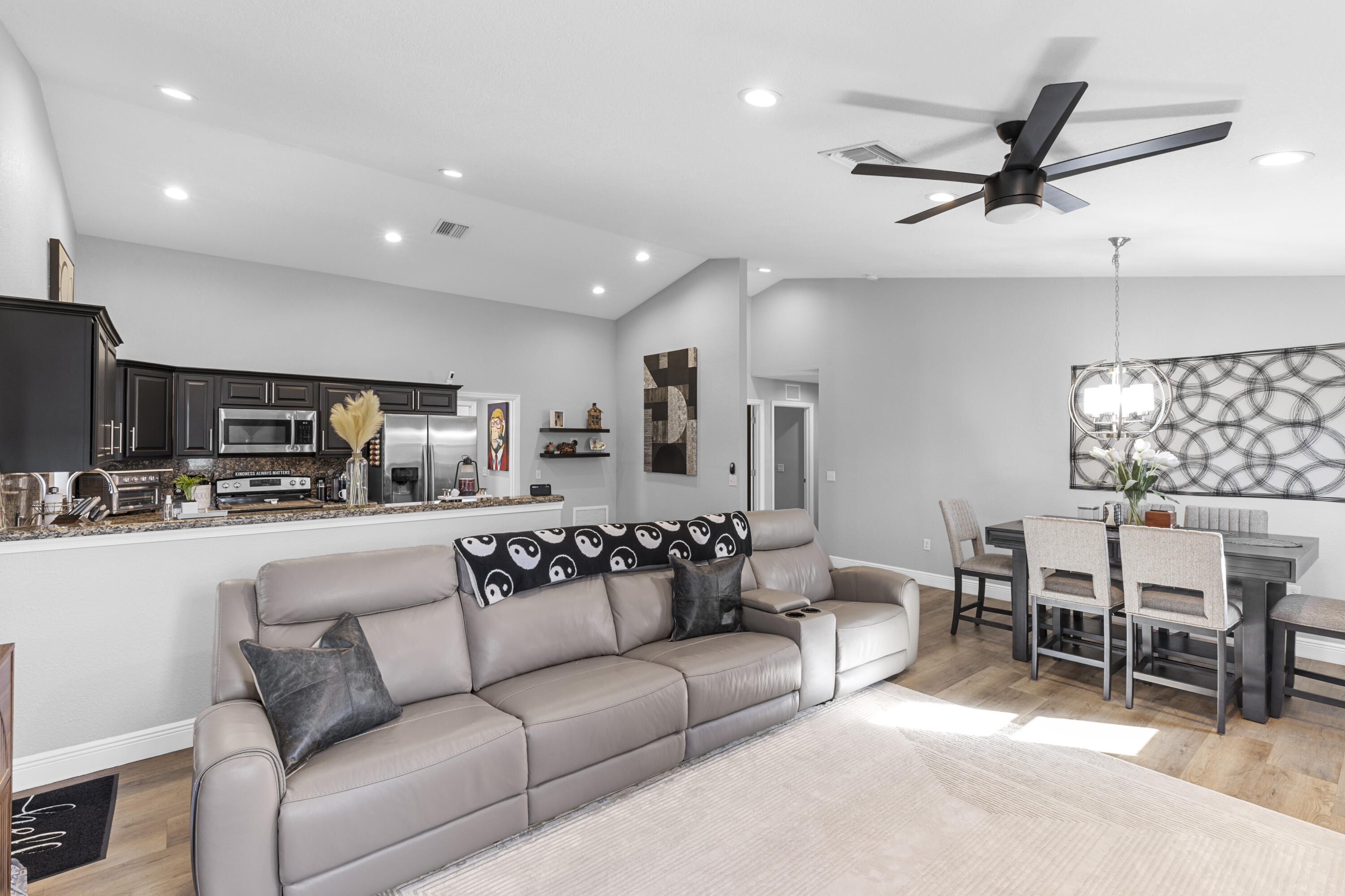 COUNTRYWOOD 2 - Residential