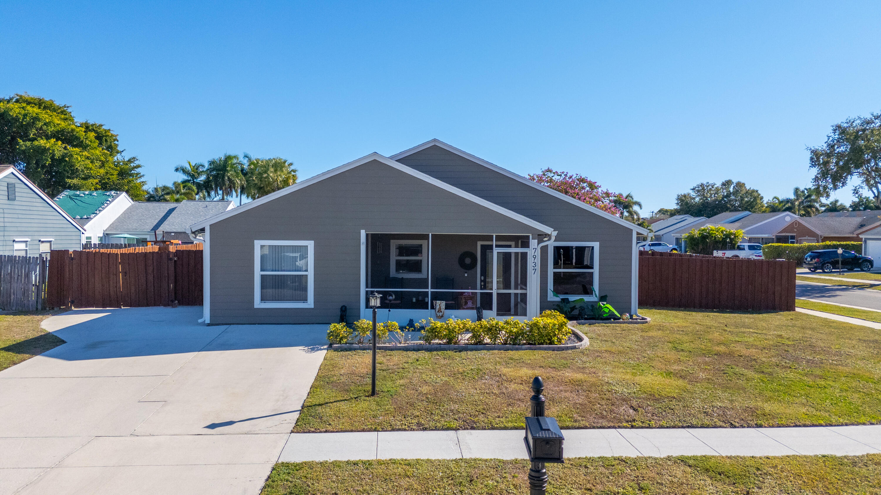 COUNTRYWOOD 2 - Residential