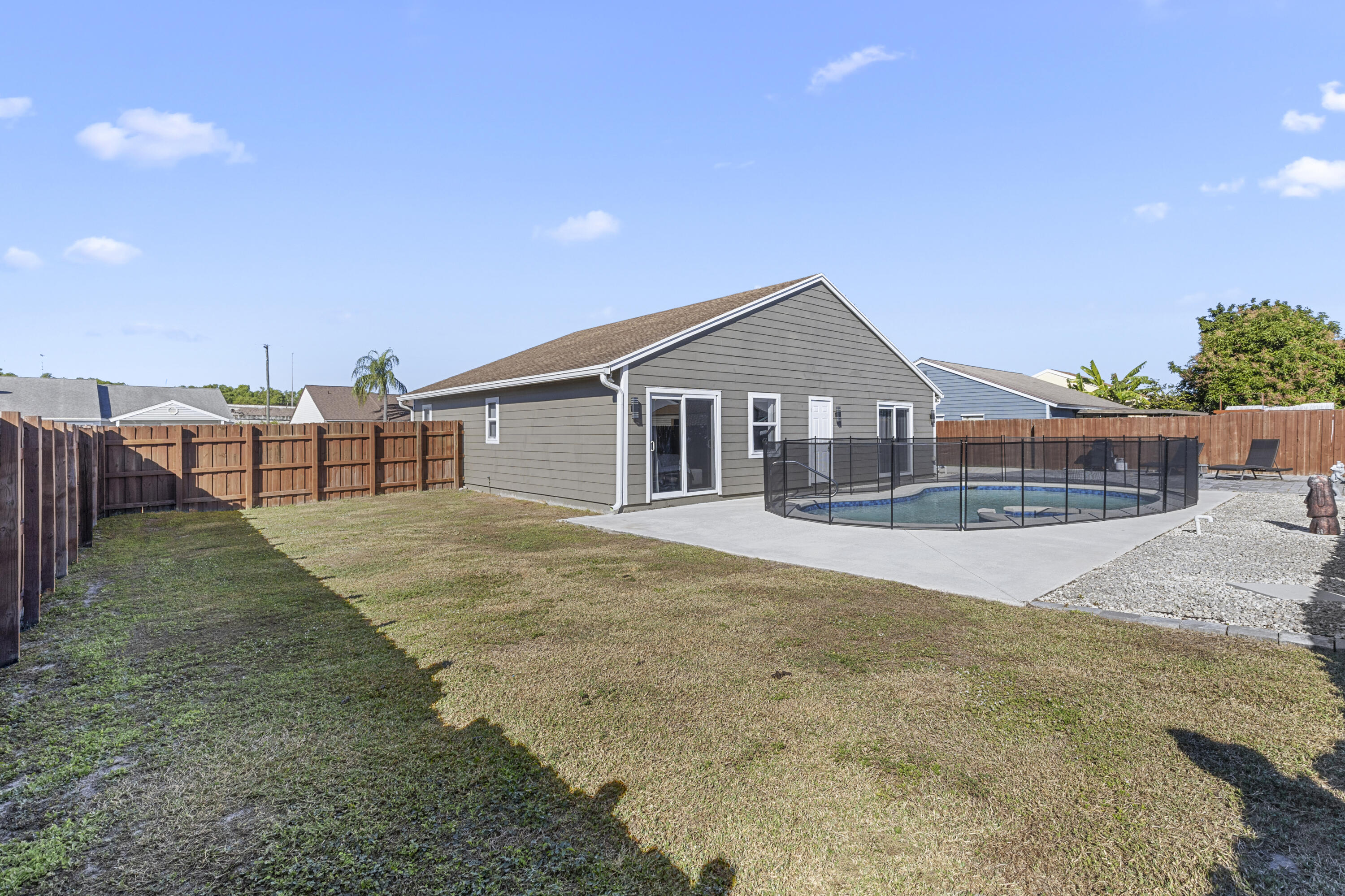 COUNTRYWOOD 2 - Residential