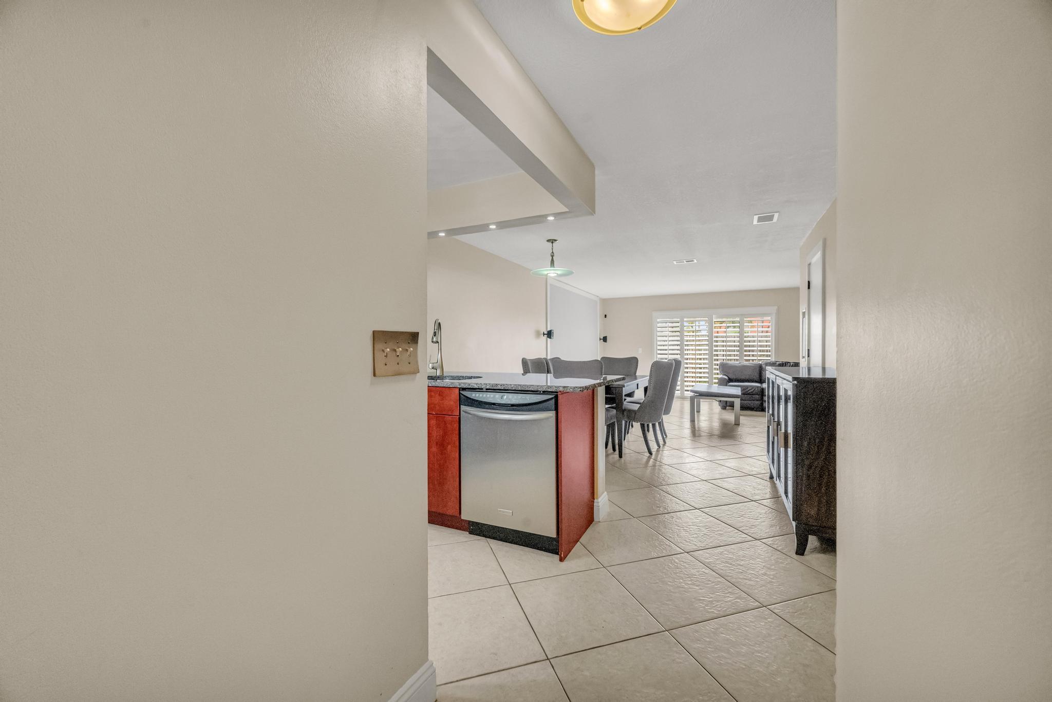 ISLAND VILLAGE PHASE II - Residential