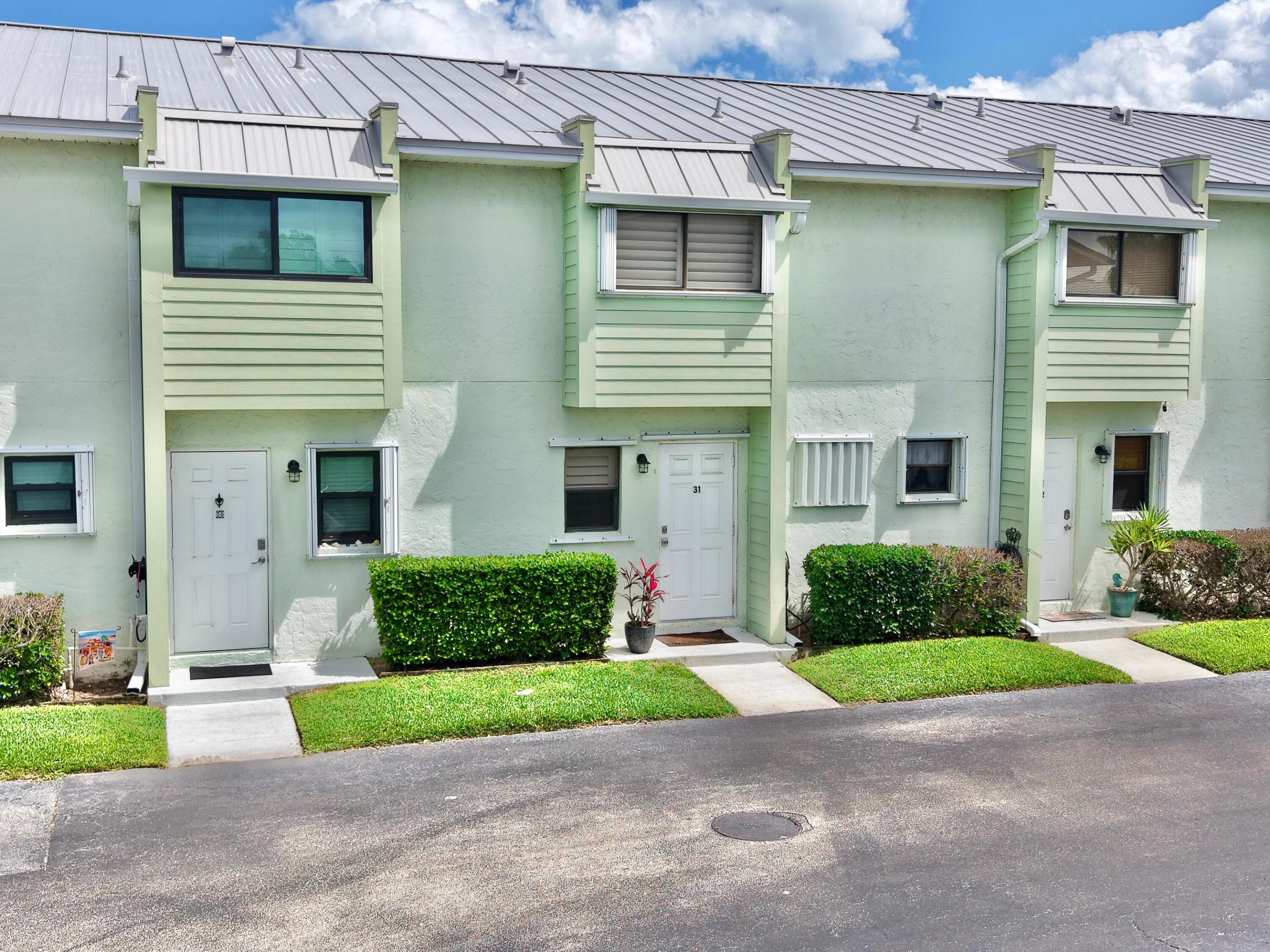 ISLAND VILLAGE PHASE II - Residential