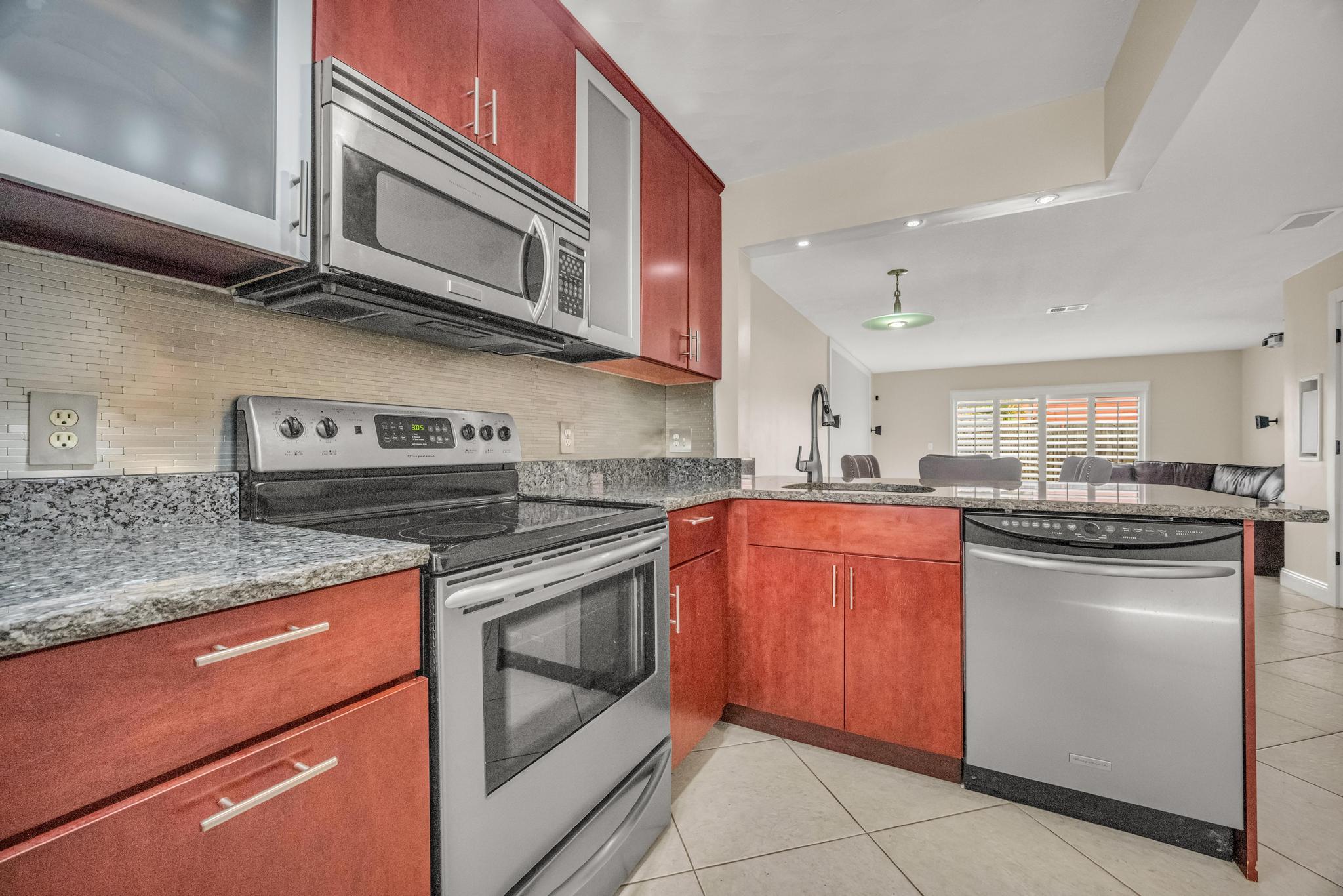 9409 S Ocean Drive #31