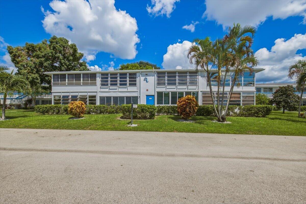 167 Lyndhurst L