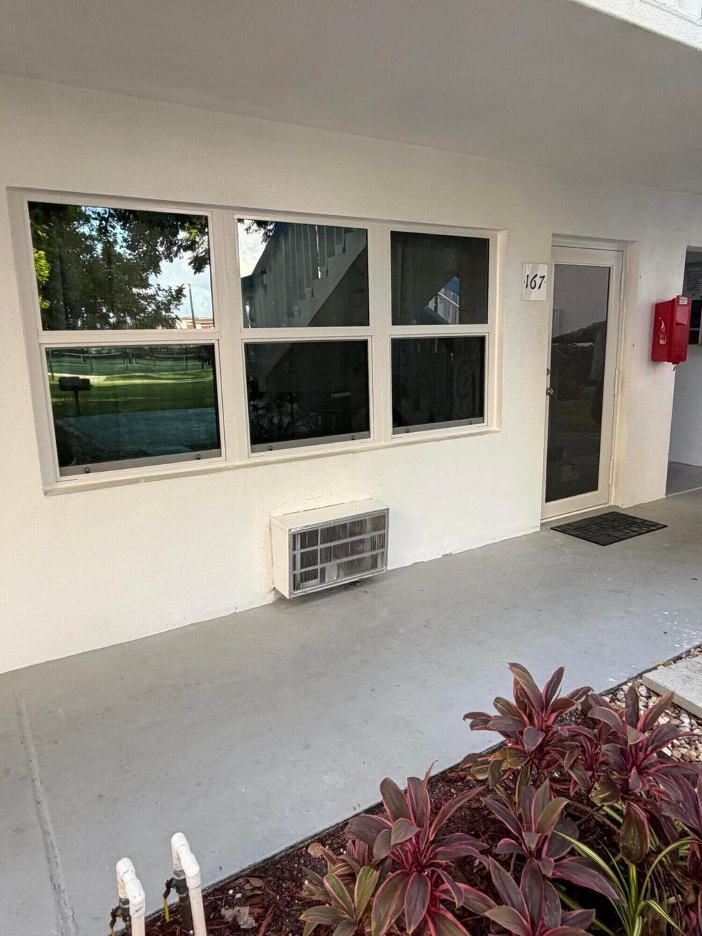 Photo of 167 Lyndhurst L, Deerfield Beach, FL 33442 (MLS # B26077645)