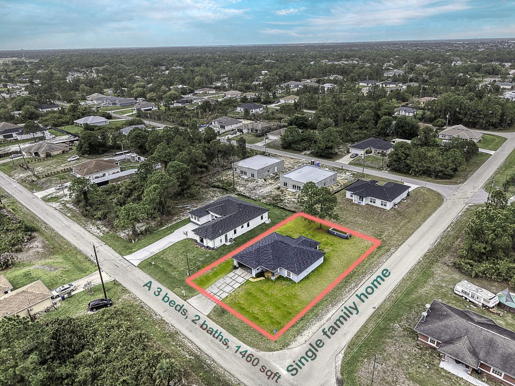 Photo of 2900 W 42nd St Street W, Lehigh Acres, FL 33971 (MLS # B26008349)