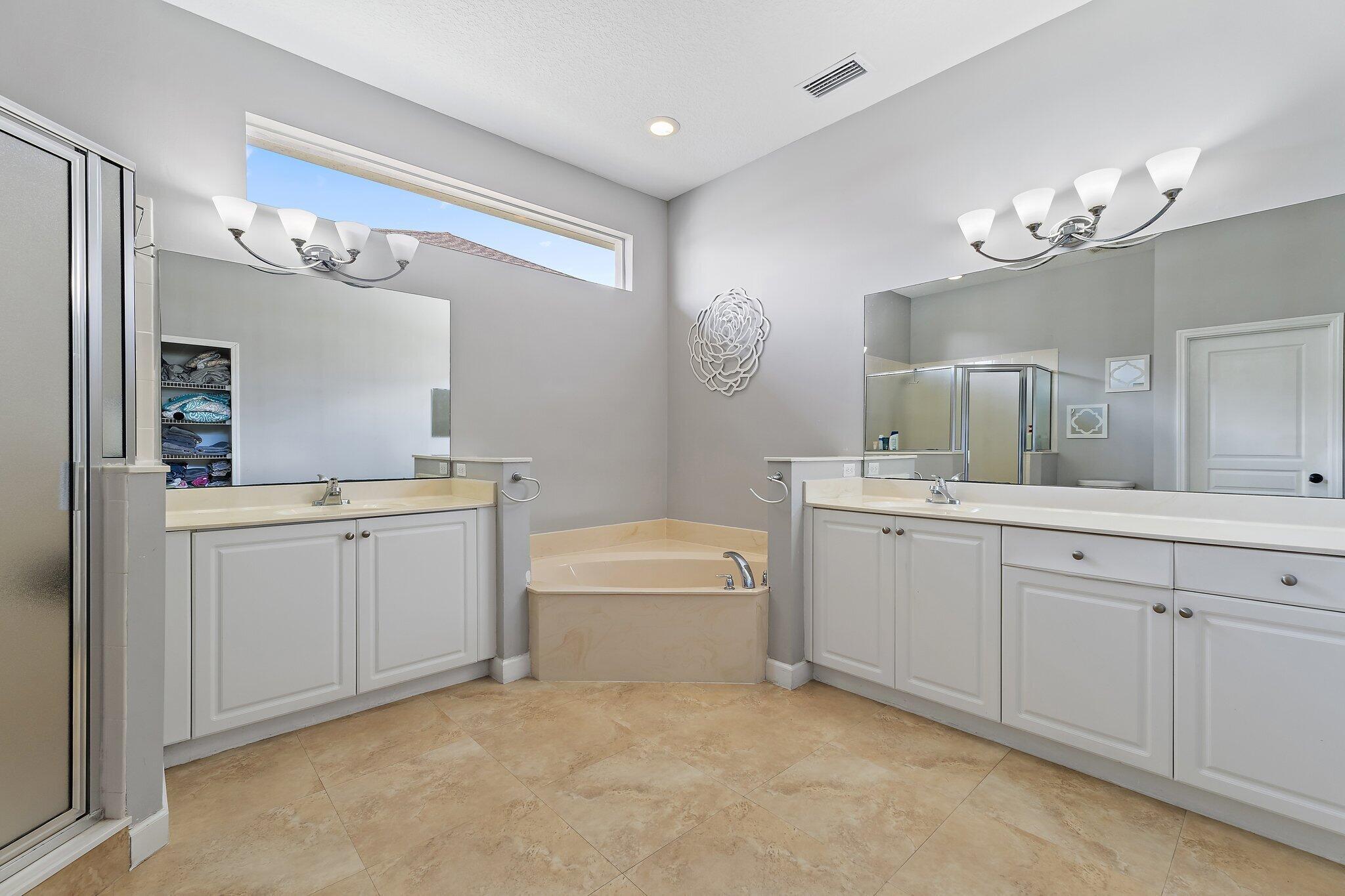 TRADITION PLAT NO 21 - Residential