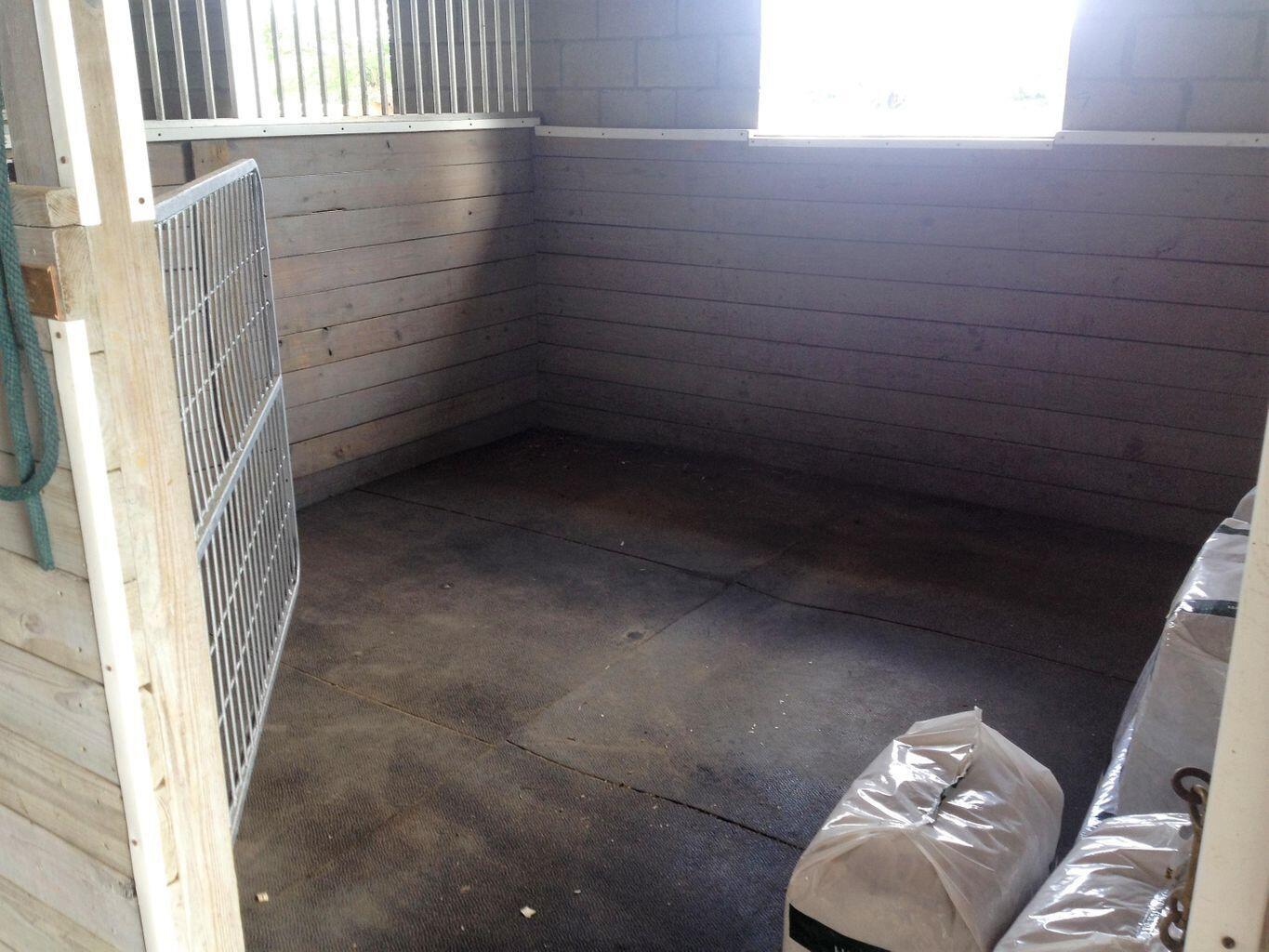 SADDLE TRAIL PARK OF WELL - Residential Lease