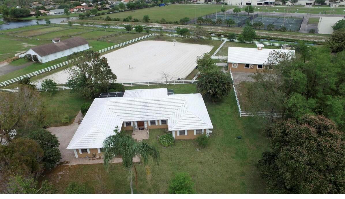 SADDLE TRAIL PARK OF WELL - Residential Lease