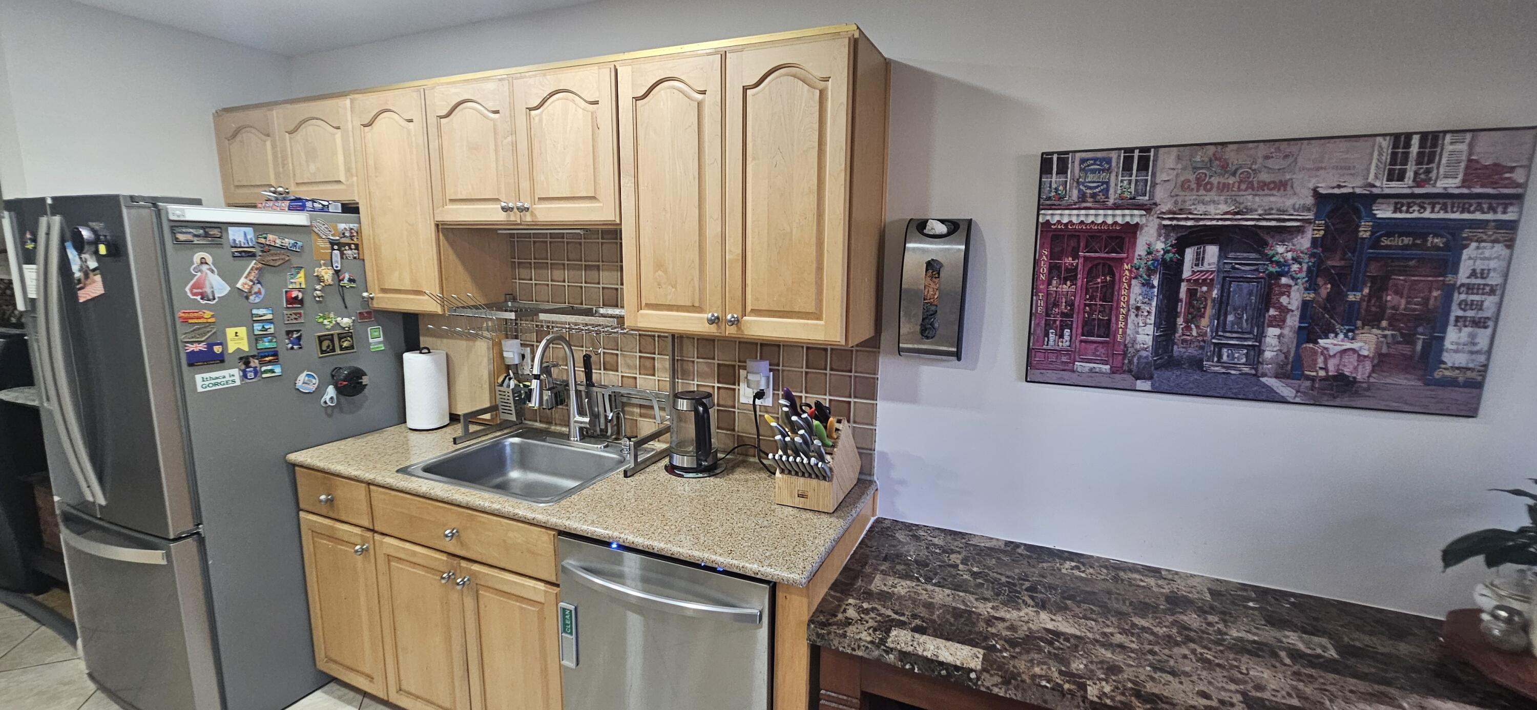 BAYWOOD VILLAGE I-A CONDO - Residential Lease