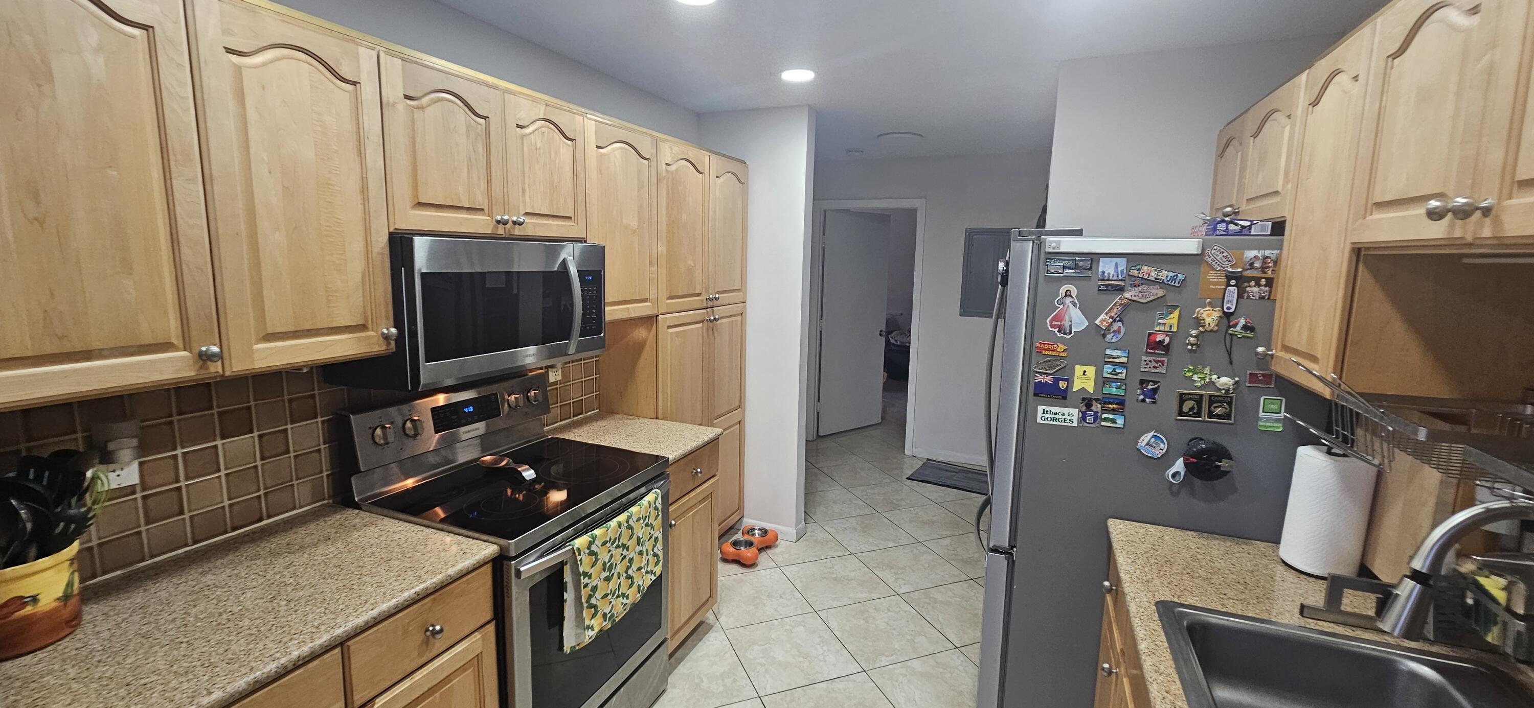 BAYWOOD VILLAGE I-A CONDO - Residential Lease