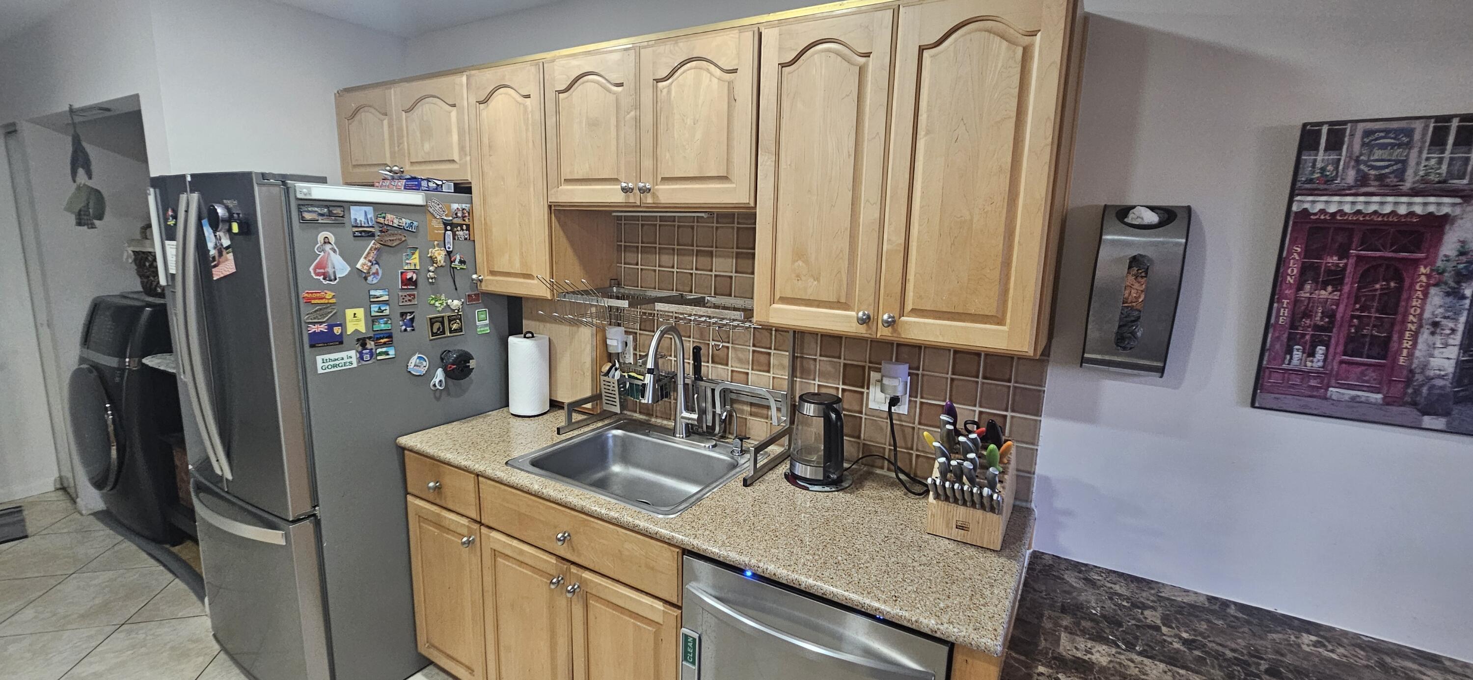 BAYWOOD VILLAGE I-A CONDO - Residential Lease