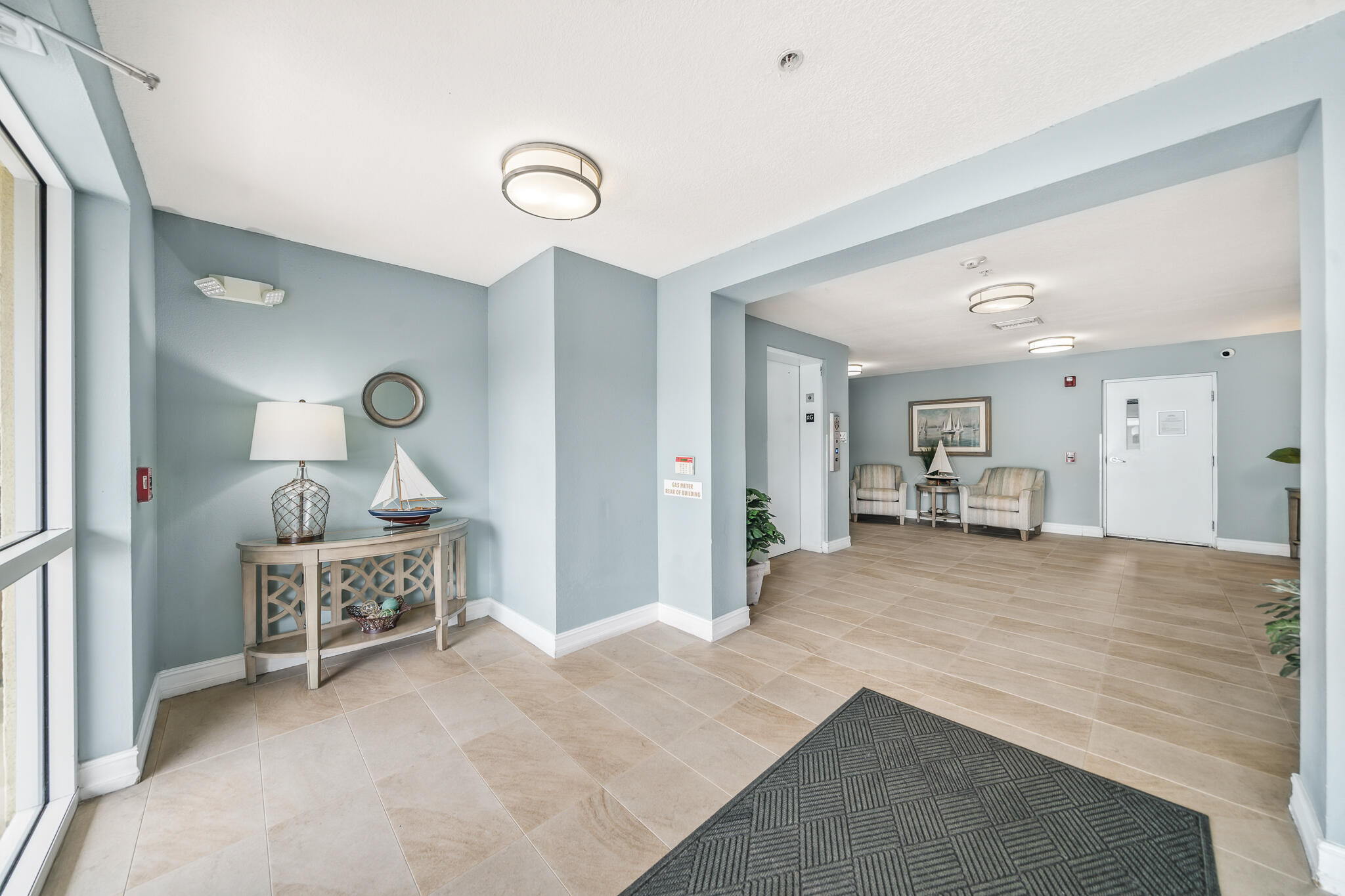 ISLAND POINTE CONDO PH 1A - Residential