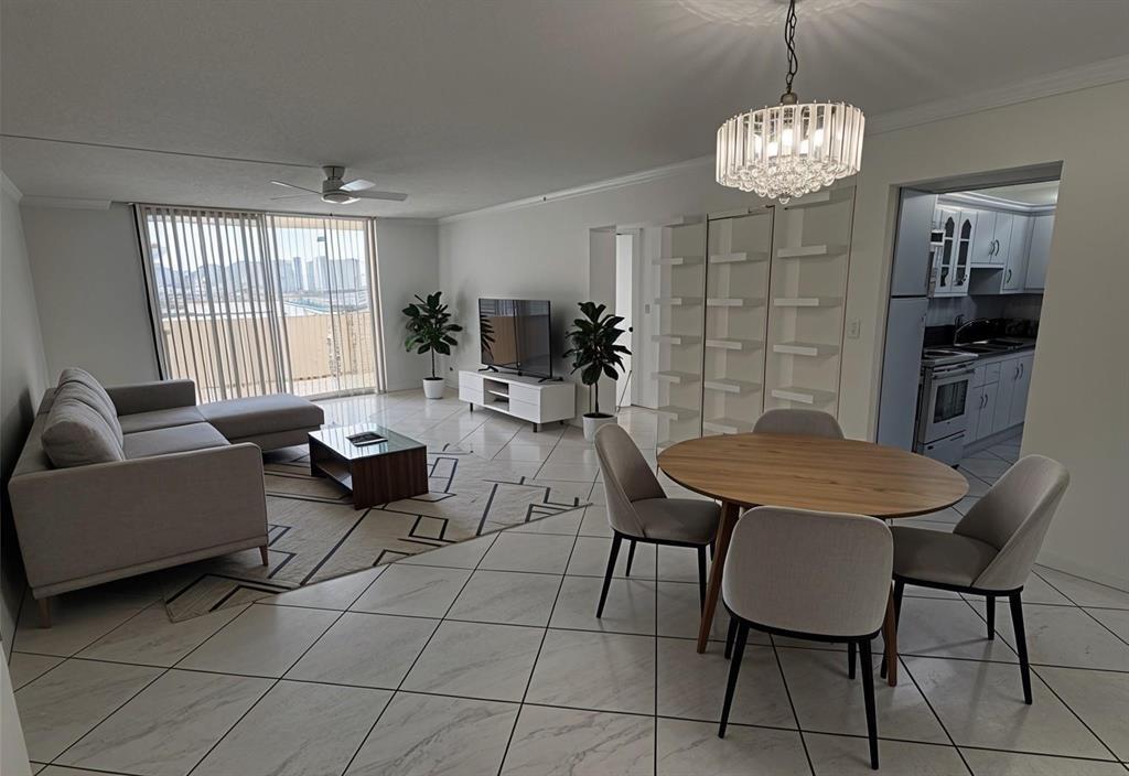 1833 S OCEAN Drive 808