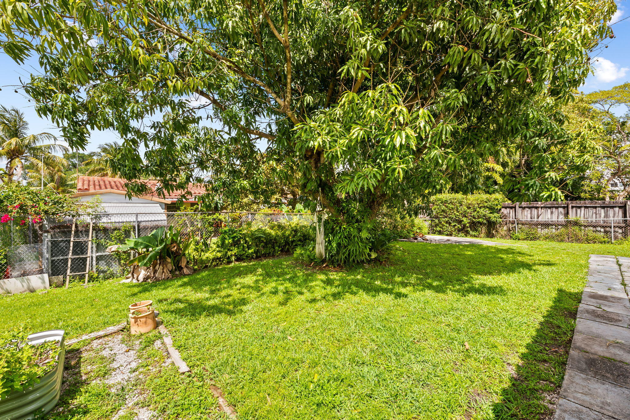 VICTORY HOMESITES - Residential