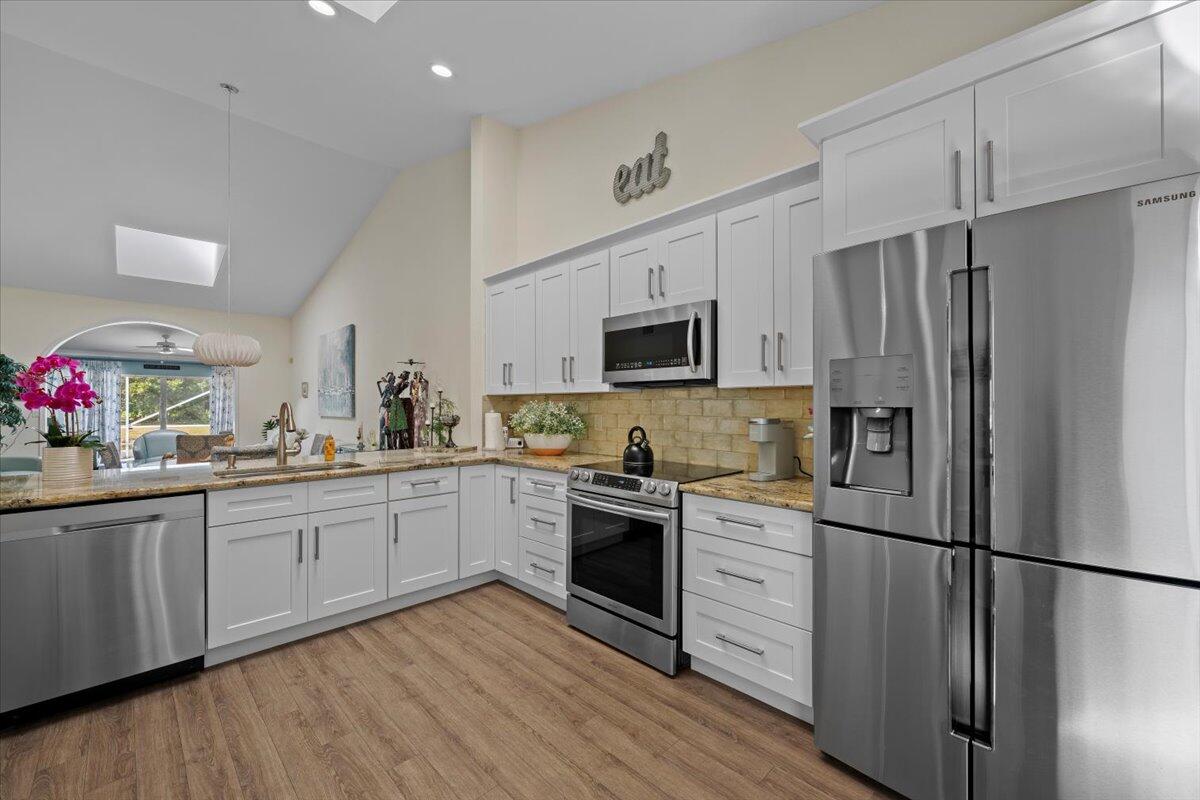 7775 Majestic Palm Dr, Boynton Beach, FL, 33437/$395,000 1 7775 Majestic Palm Dr