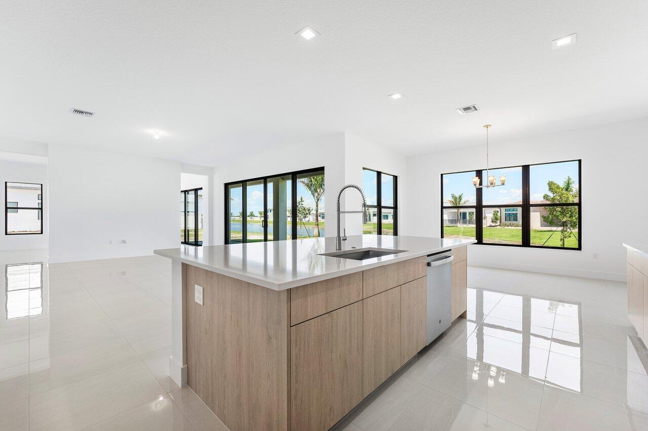 Lotus Edge - Residential