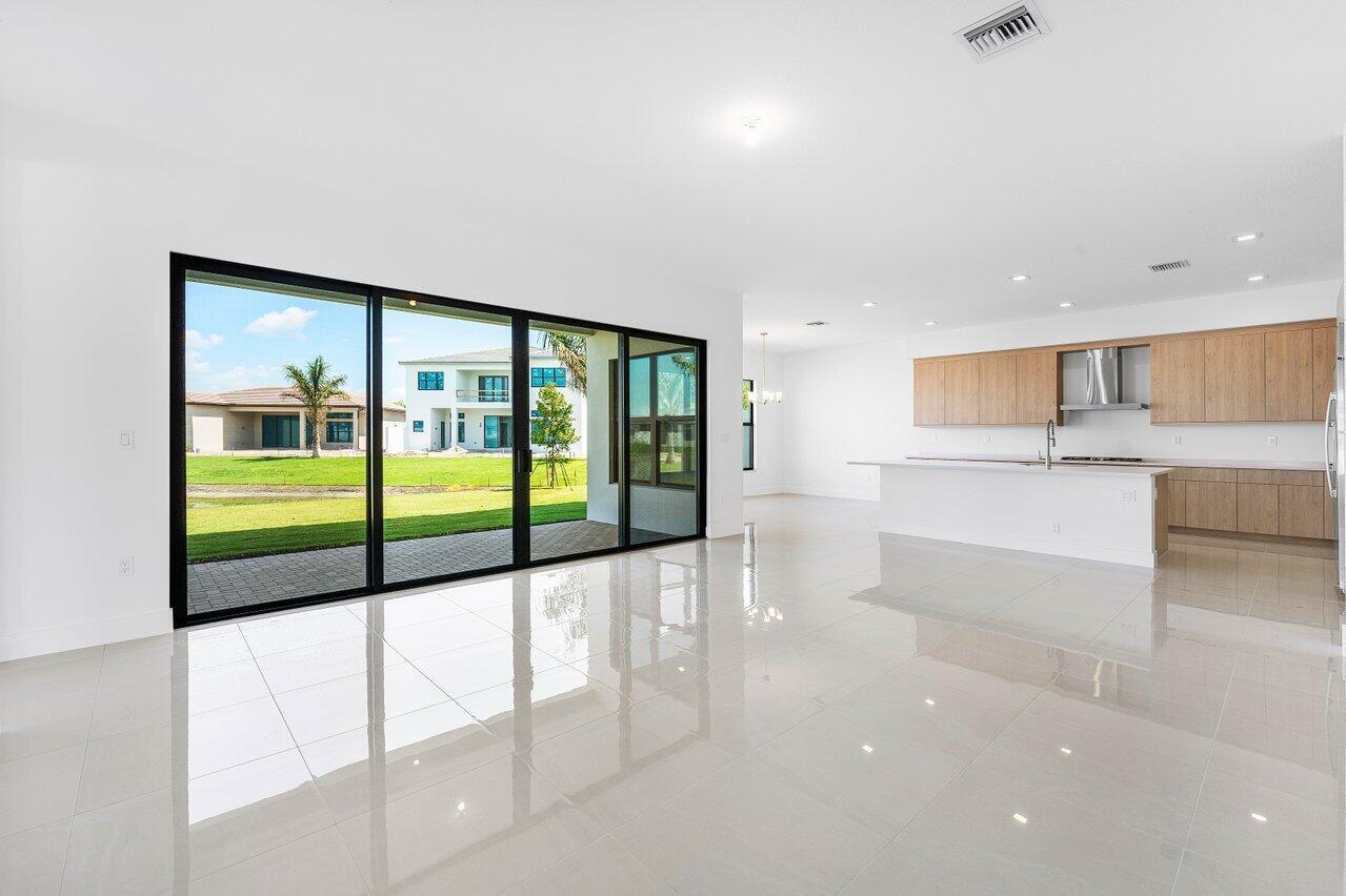 Lotus Edge - Residential