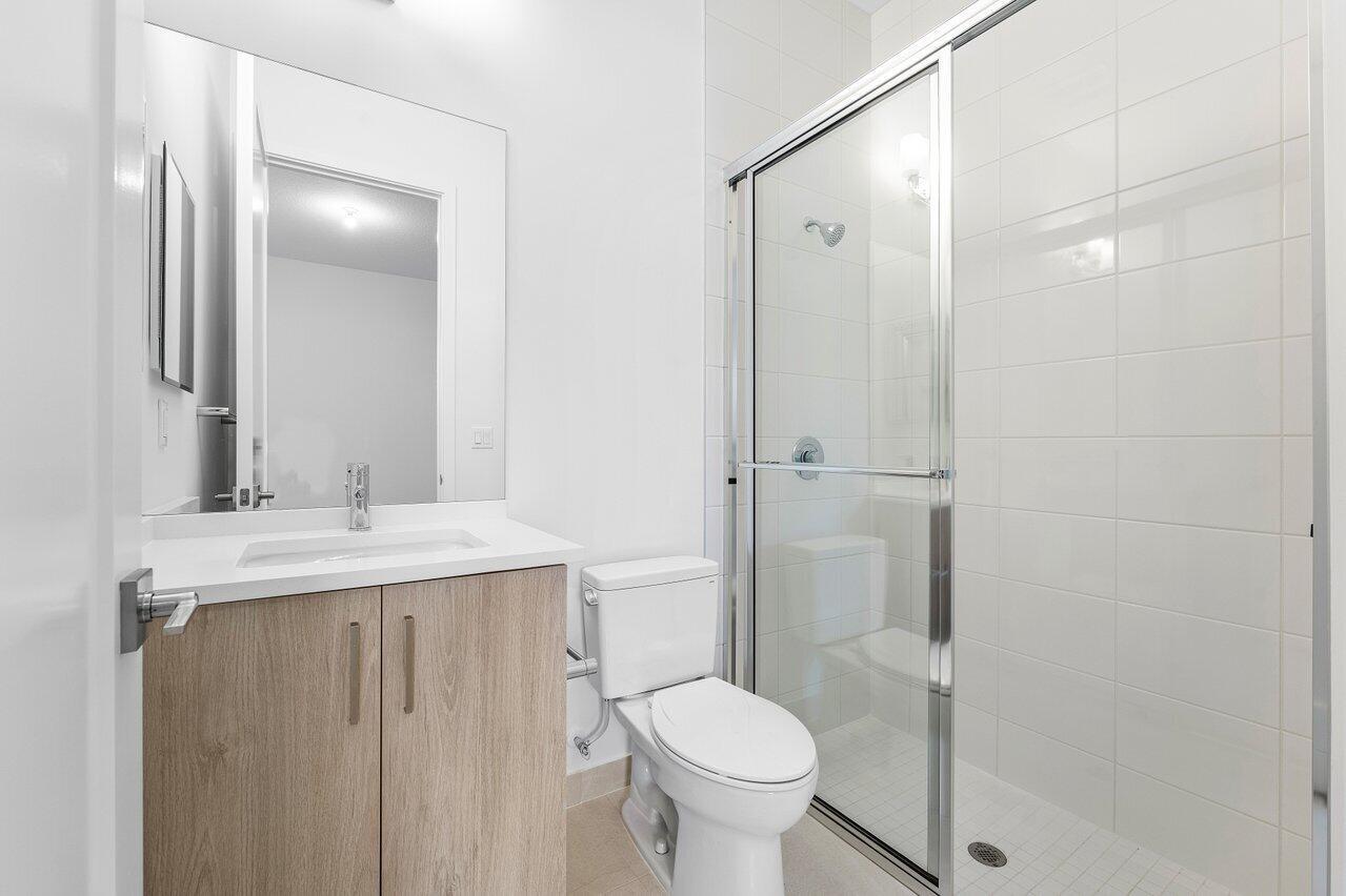 Lotus Edge - Residential