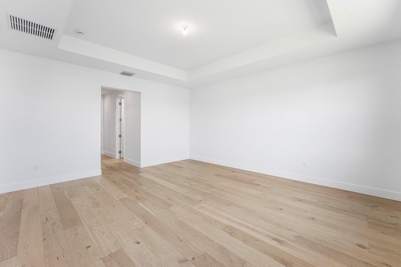 Lotus Edge - Residential