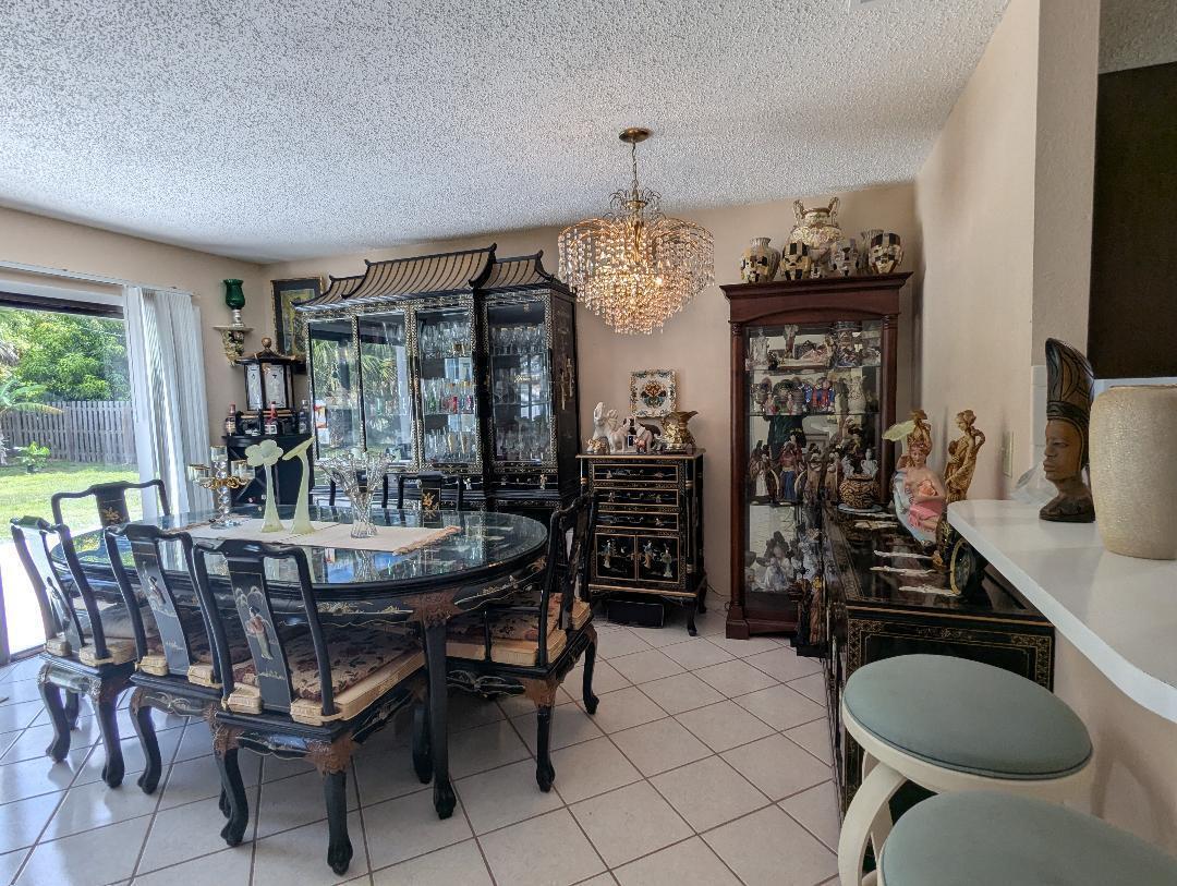 2351 SE Fruit Avenue, Port St Lucie, FL, 34952/$325,000 1 2351 SE Fruit Avenue