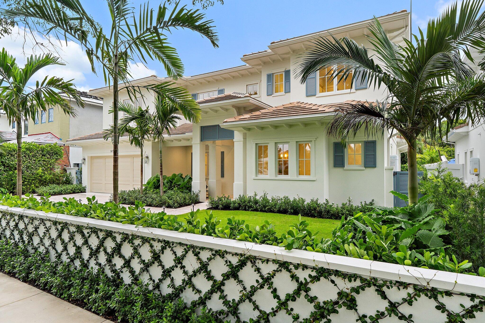 235 FOREST HILL Boulevard